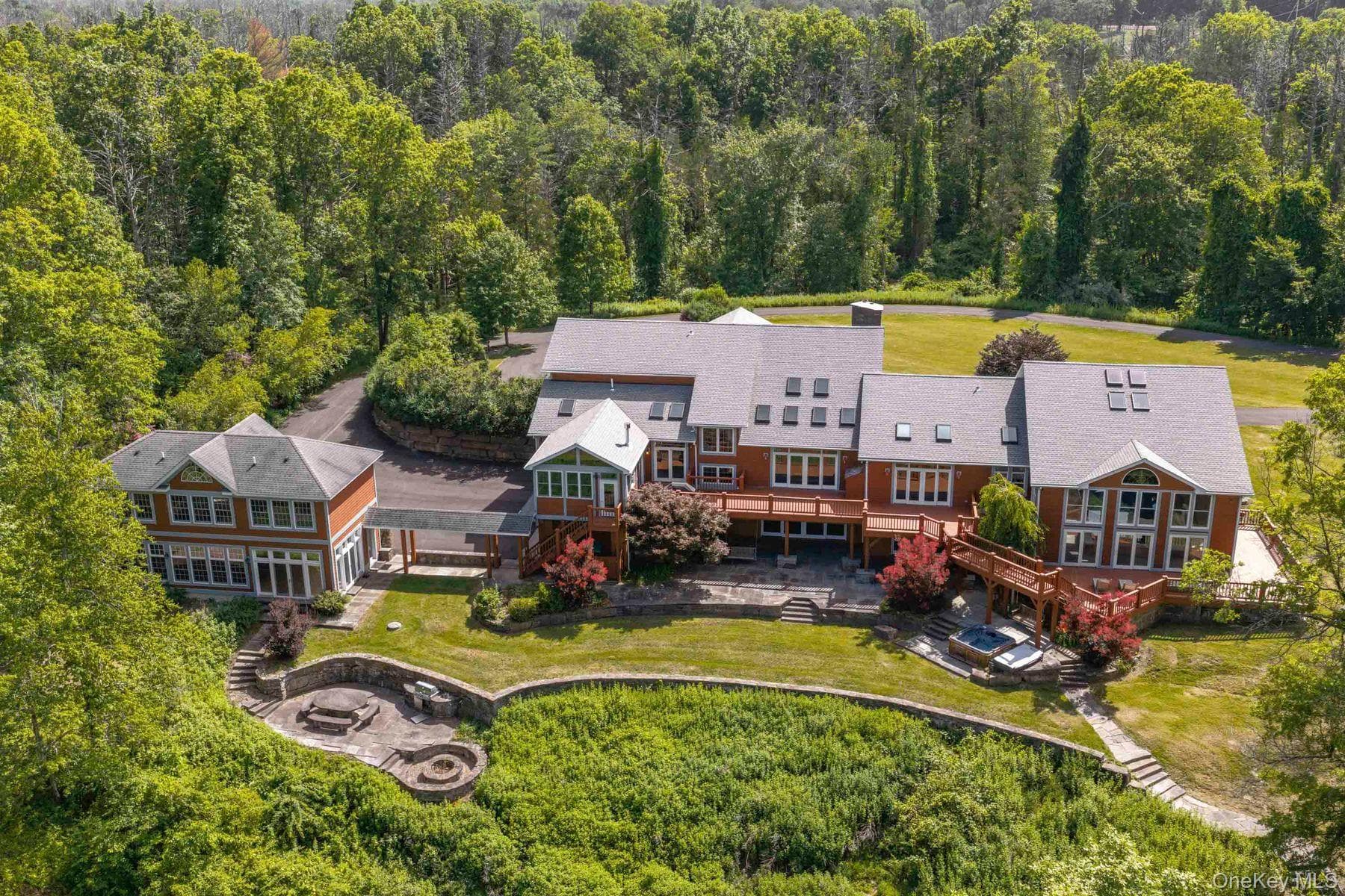 447 Shear Road, Saugerties