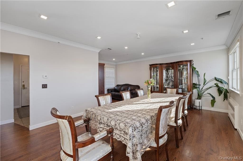 3307 Parkview Drive thumbnail 5