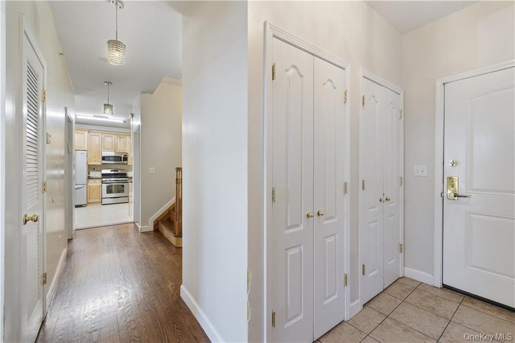 3307 Parkview Drive thumbnail 3