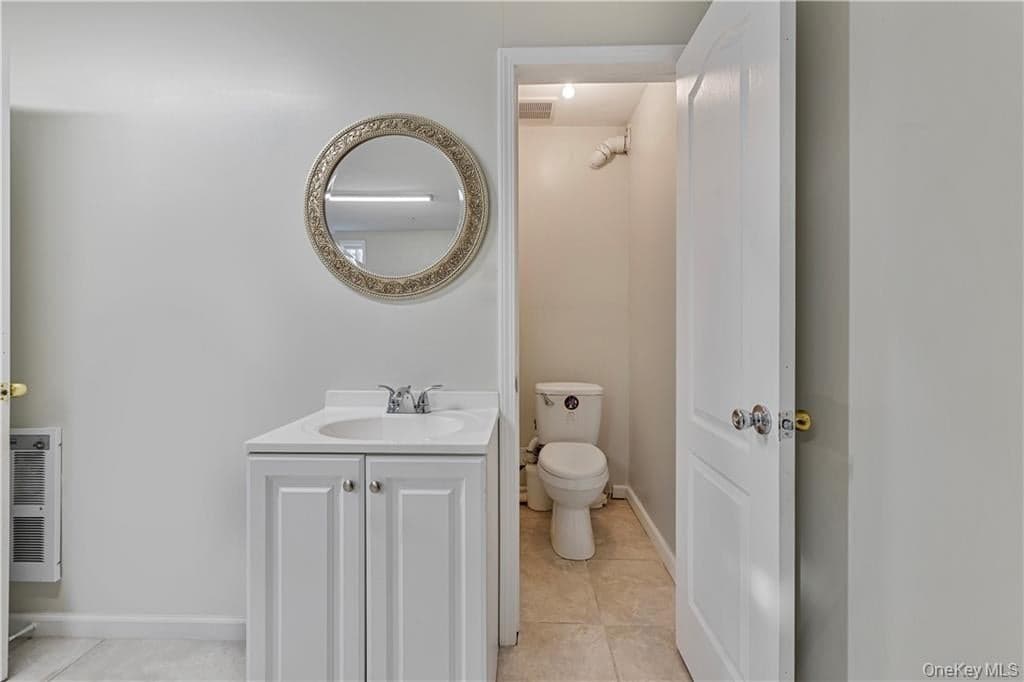 3307 Parkview Drive thumbnail 33