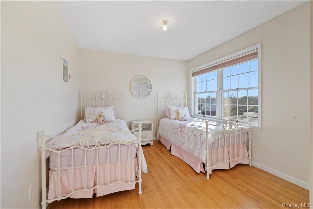 3307 Parkview Drive thumbnail 25