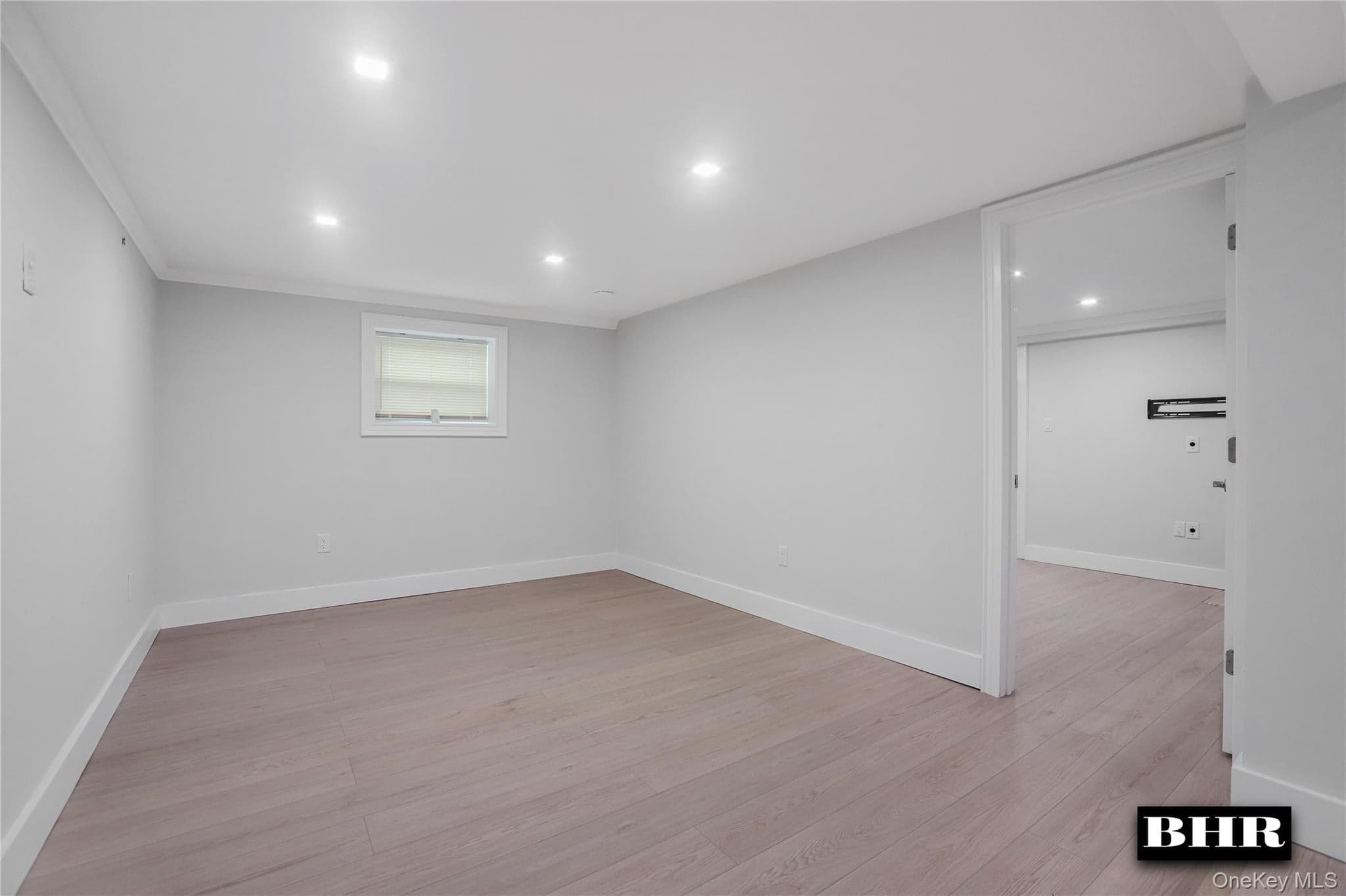 190 Kensington Street thumbnail 19