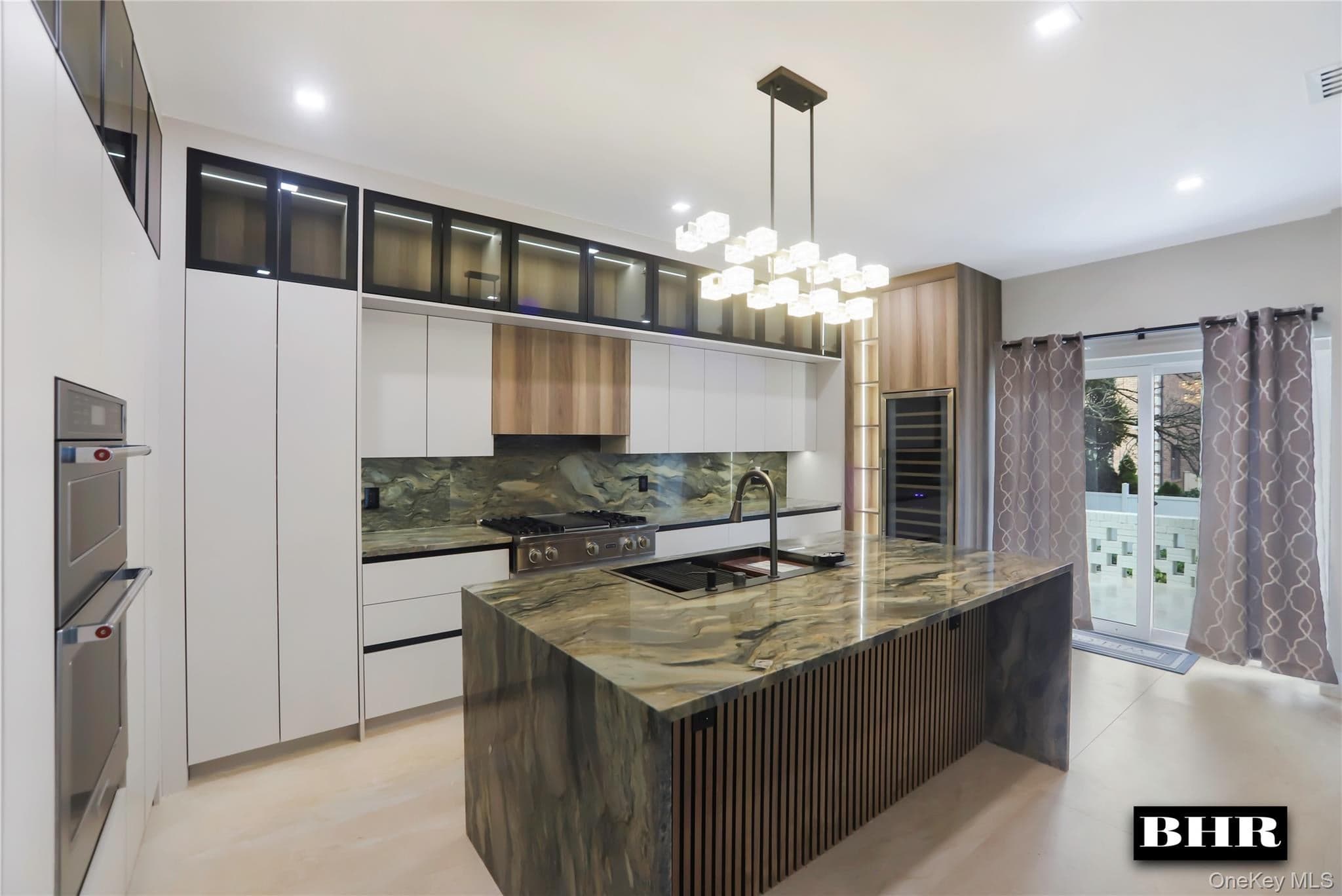 190 Kensington Street thumbnail 12
