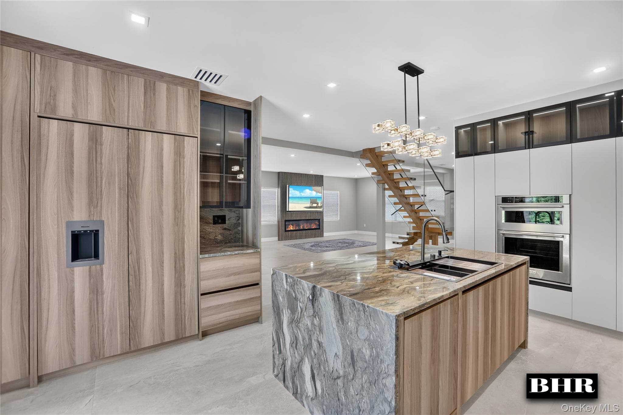 190 Kensington Street thumbnail 11