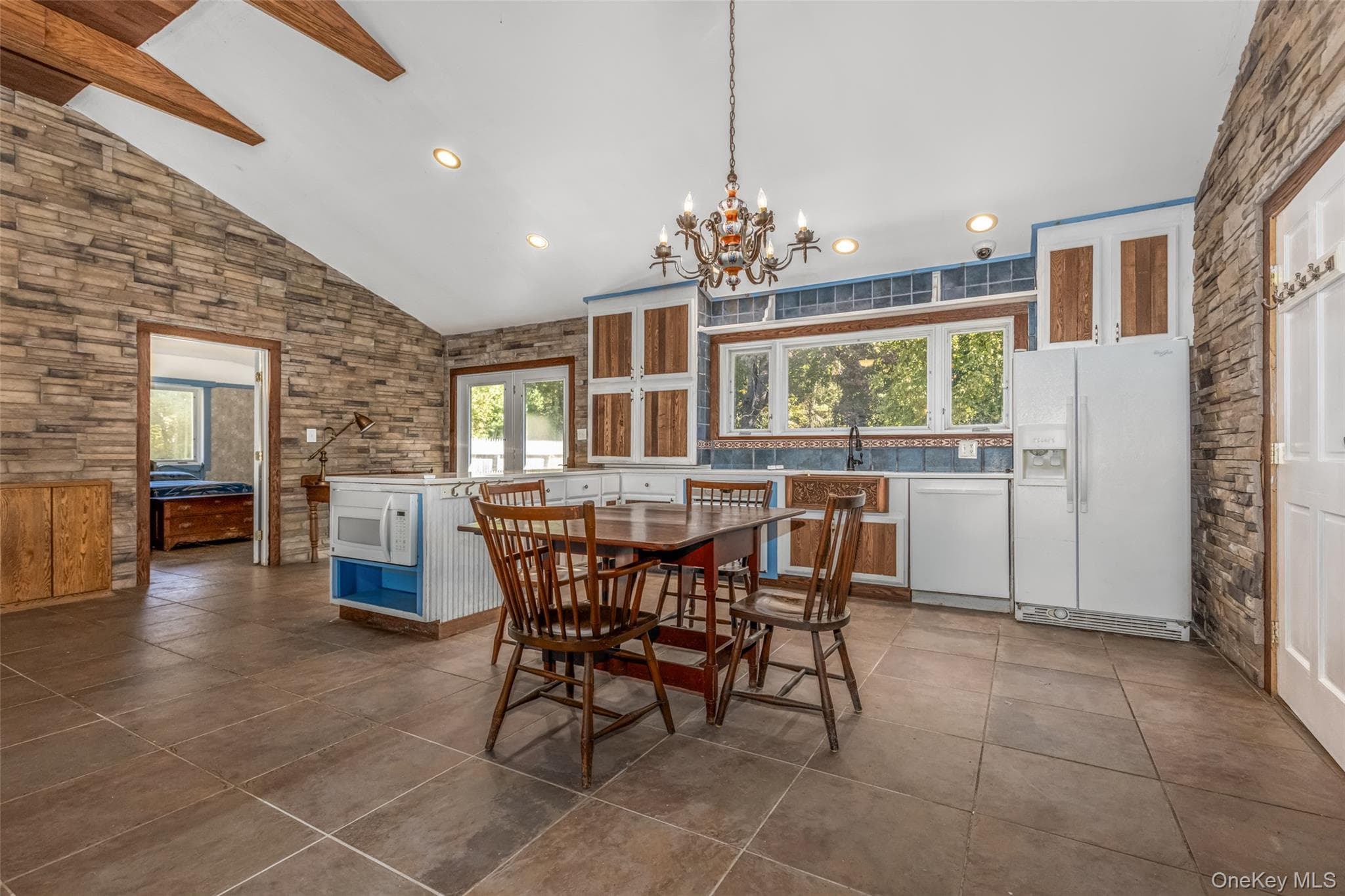 296 Circle Road thumbnail 8