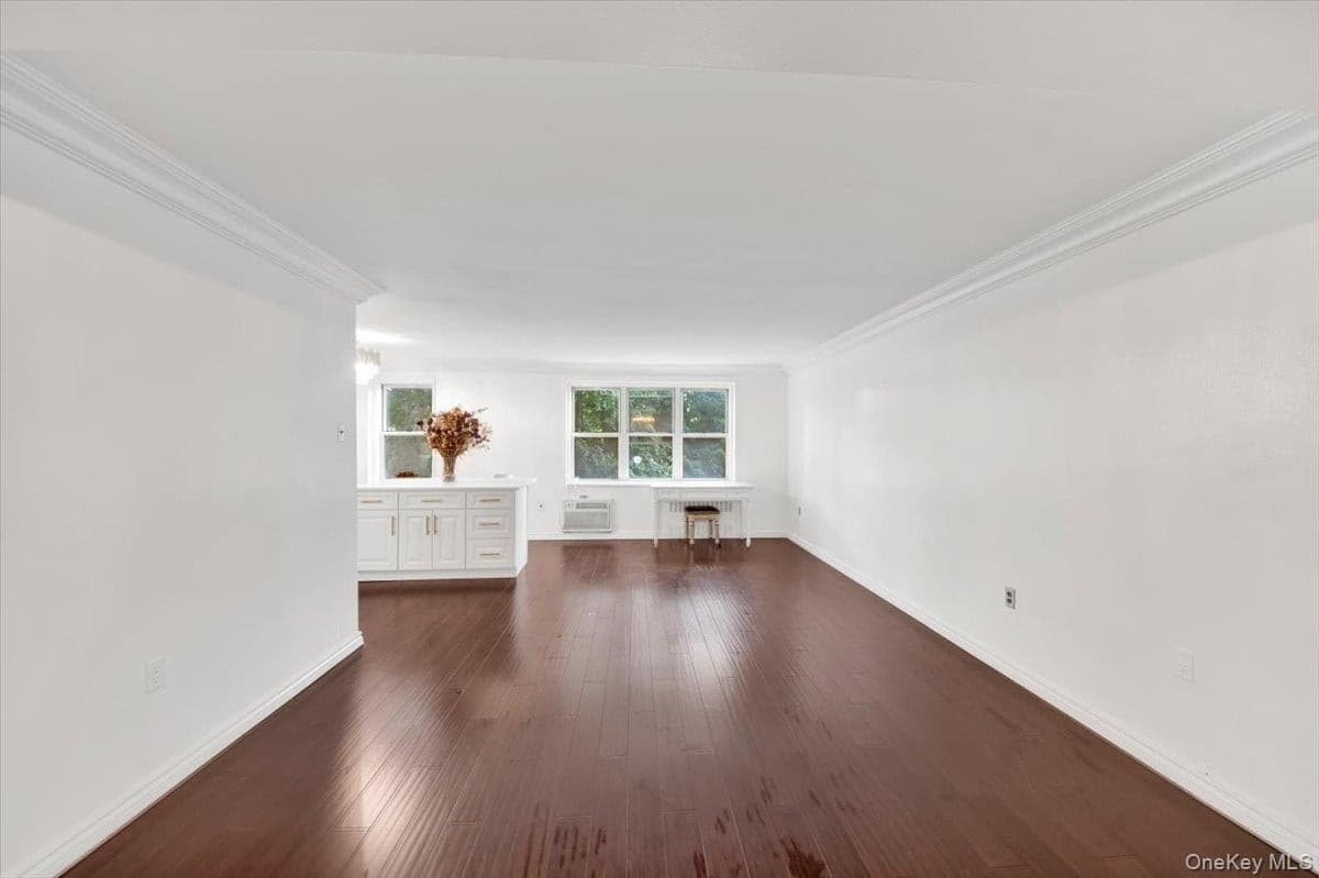 1 Balint Drive Unit: 366 thumbnail 7