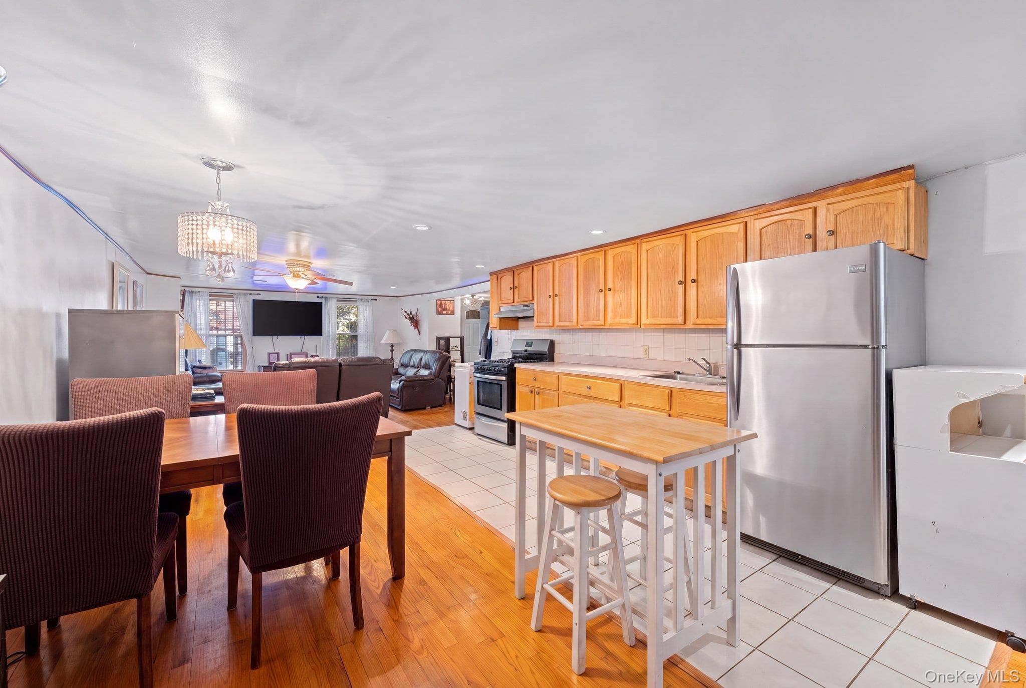 307 Quincy Street thumbnail 3