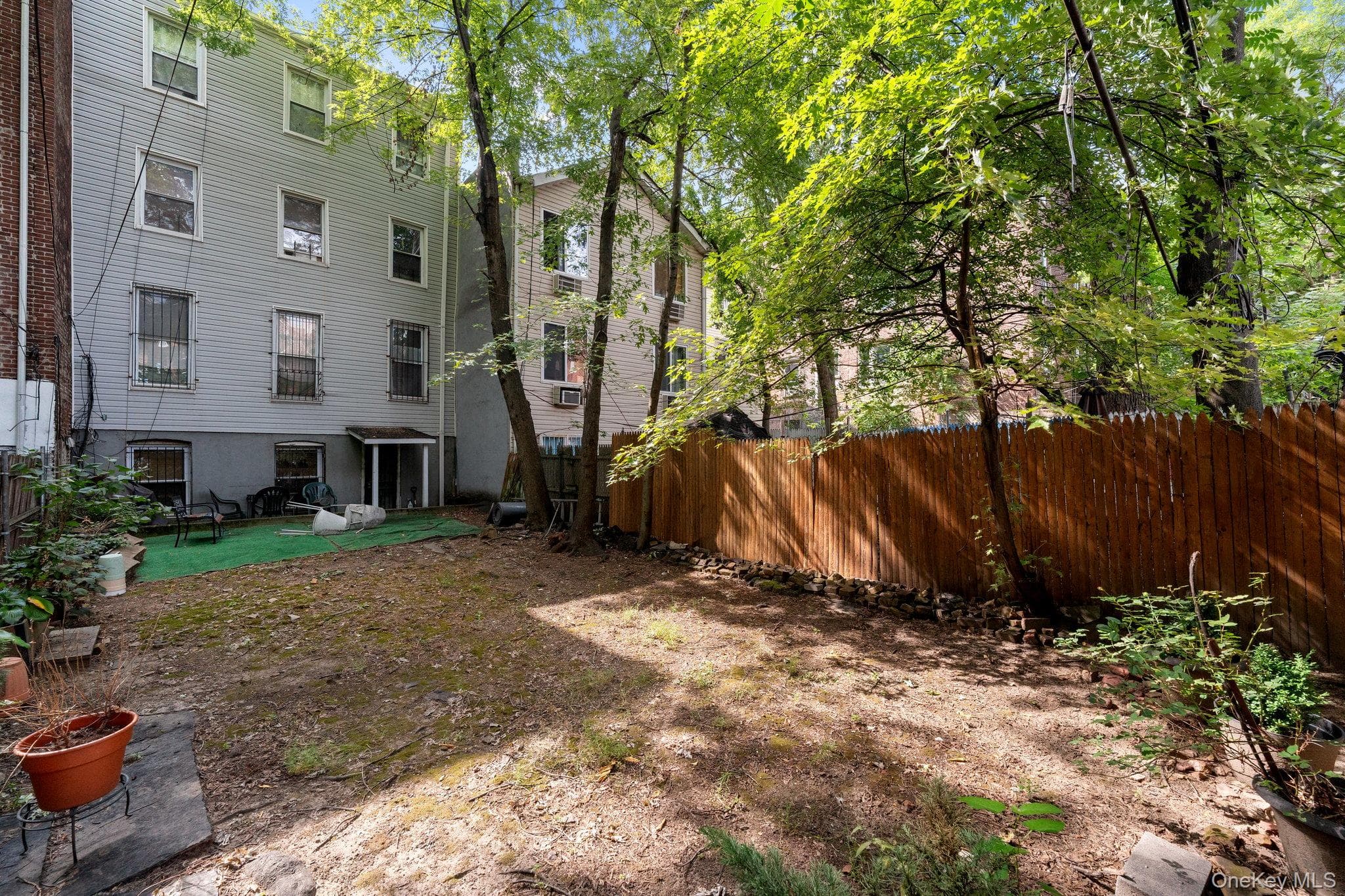 307 Quincy Street thumbnail 20