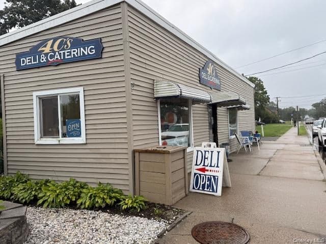511 Northville Turnpike, Riverhead