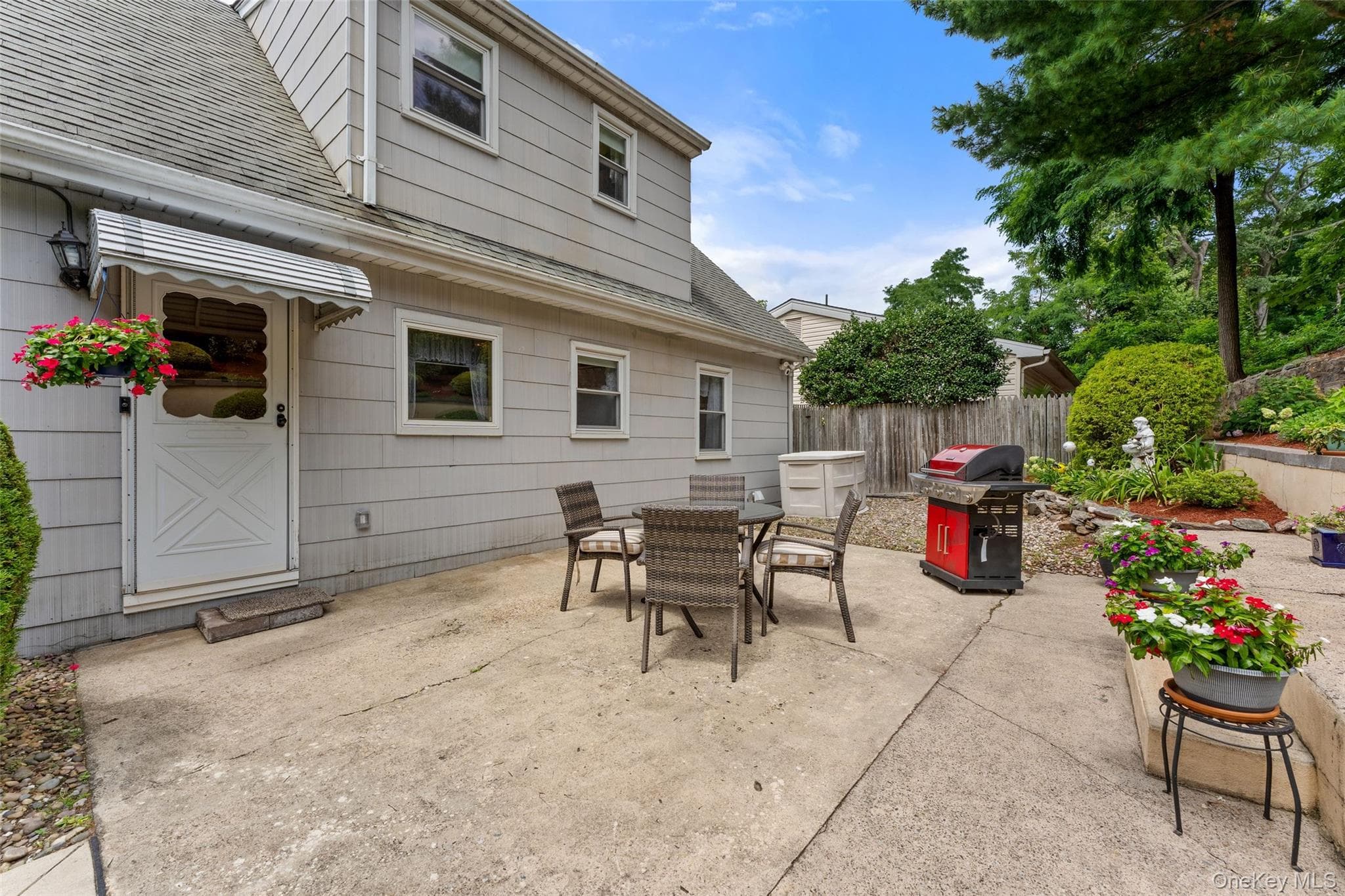 162 Midland Avenue thumbnail 25