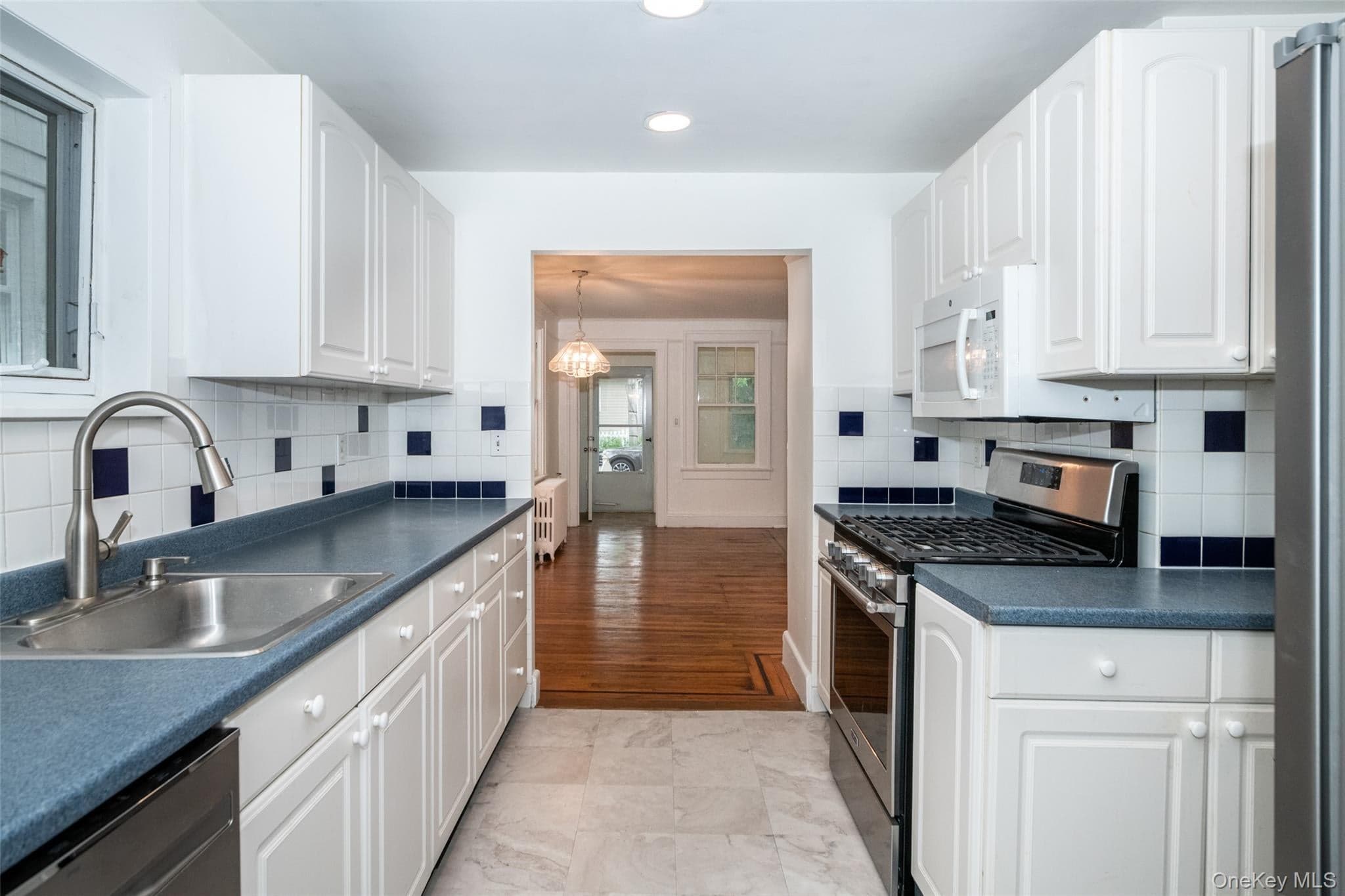 177 Terrace Street thumbnail 4