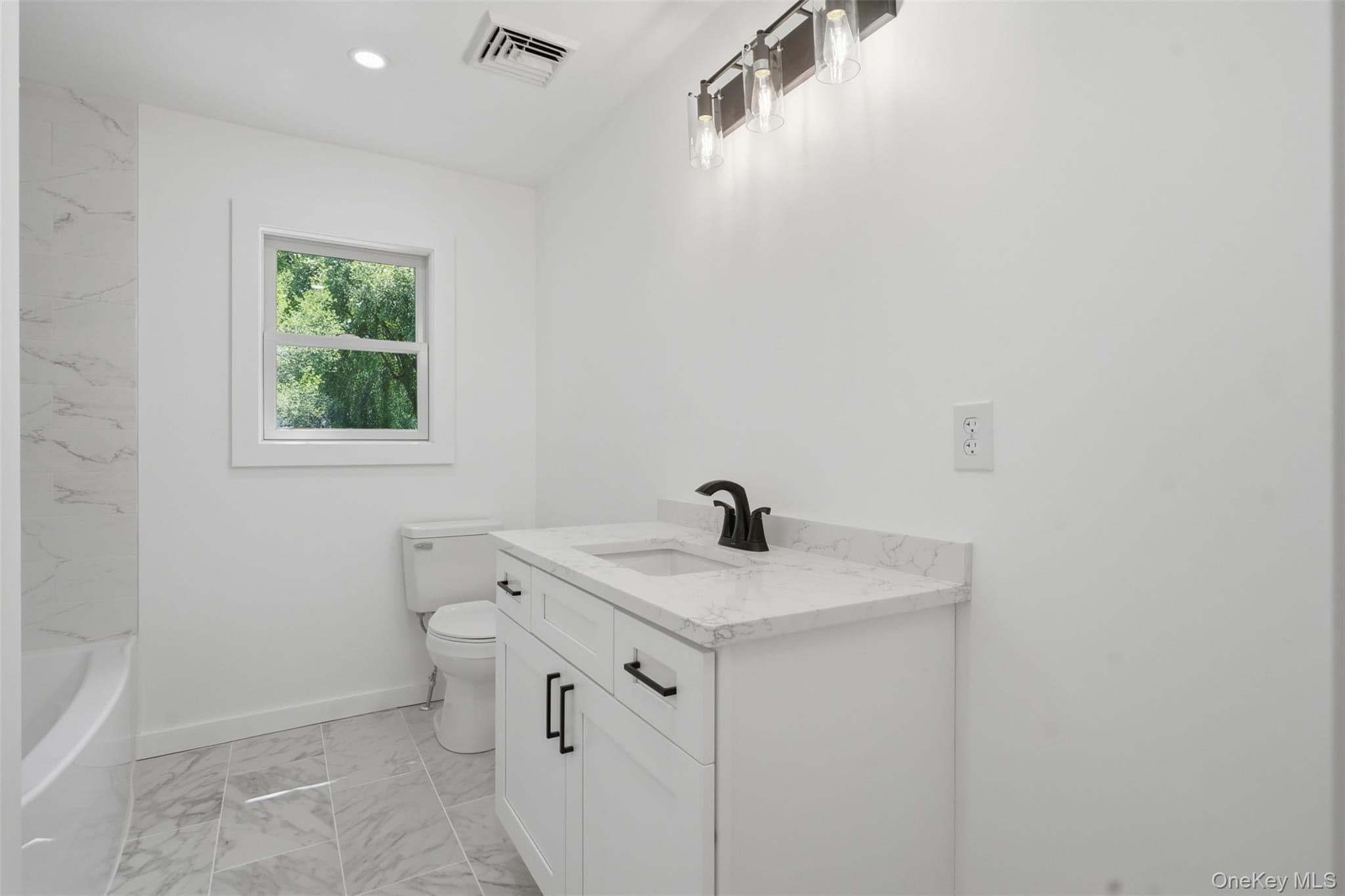 15 Amherst Road thumbnail 10