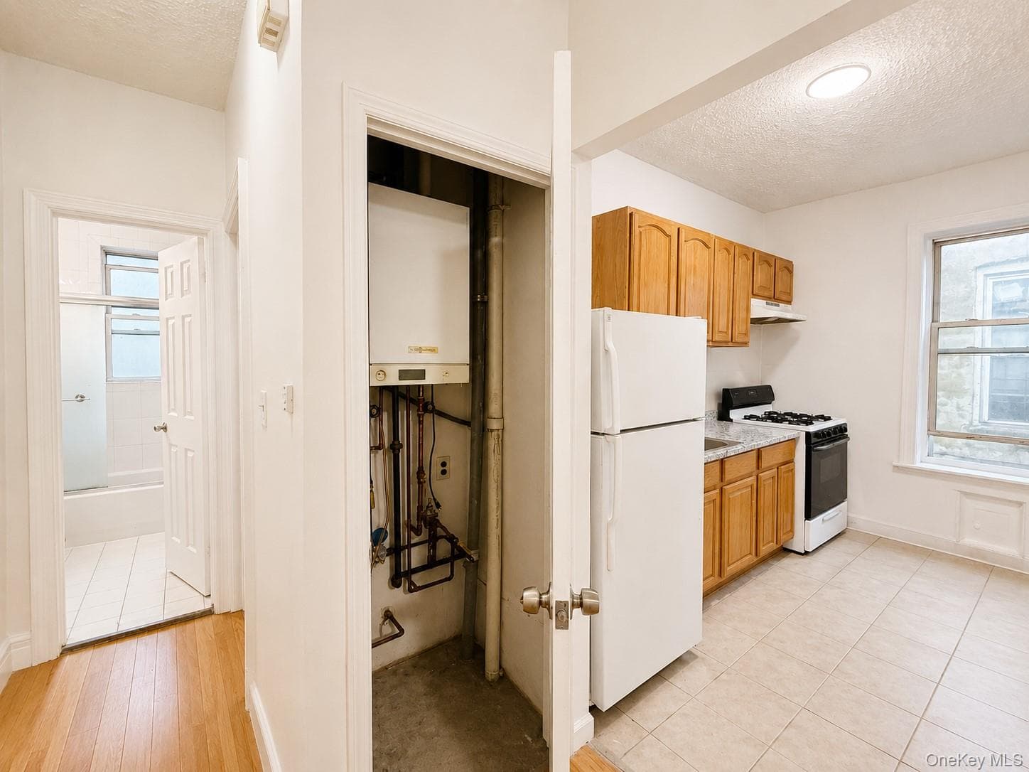 1171 Colgate Avenue thumbnail 5