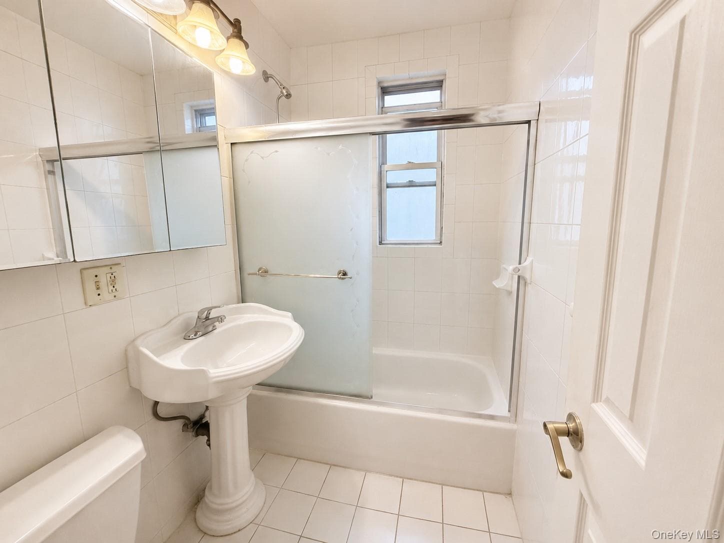 1171 Colgate Avenue thumbnail 9