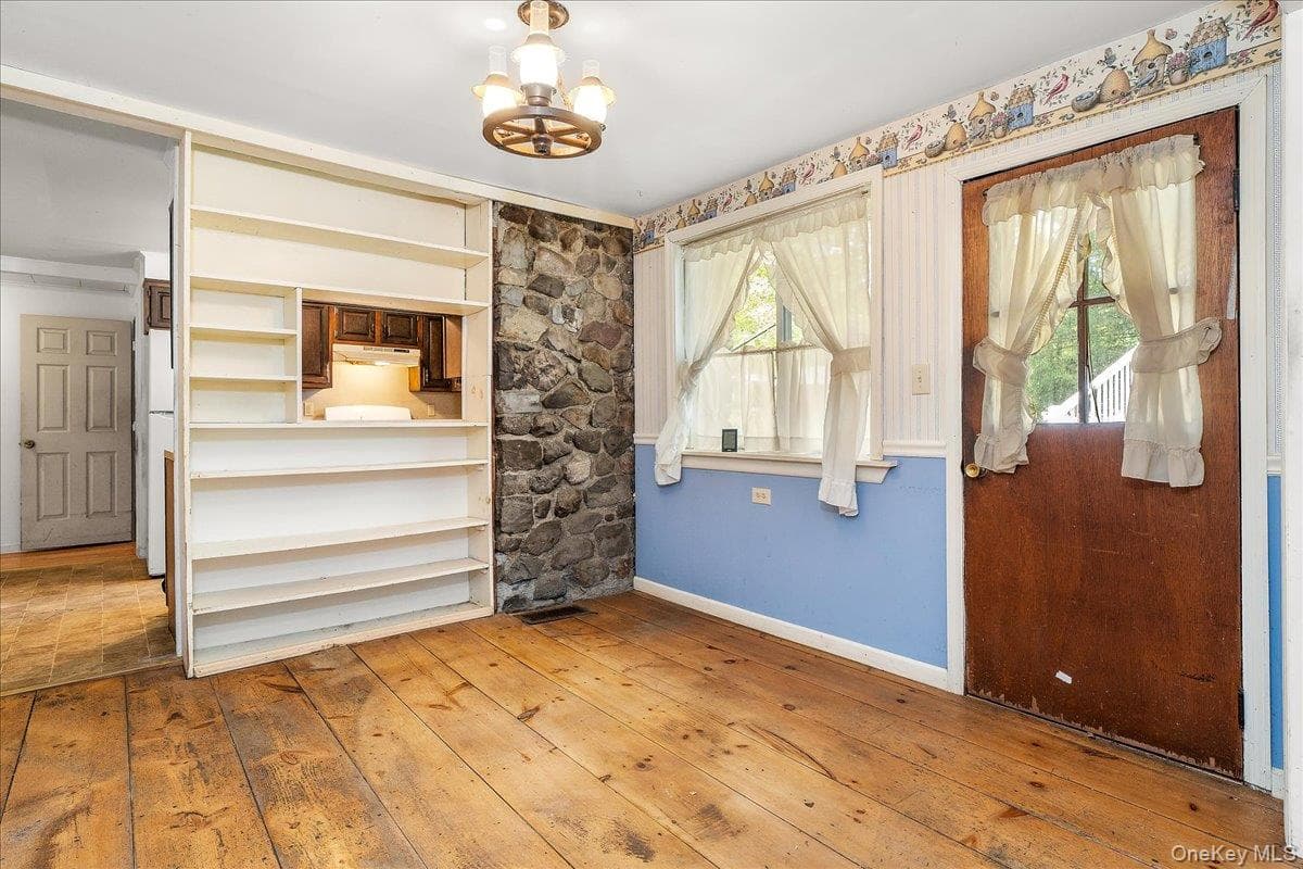 112 Onderdonk Road thumbnail 11