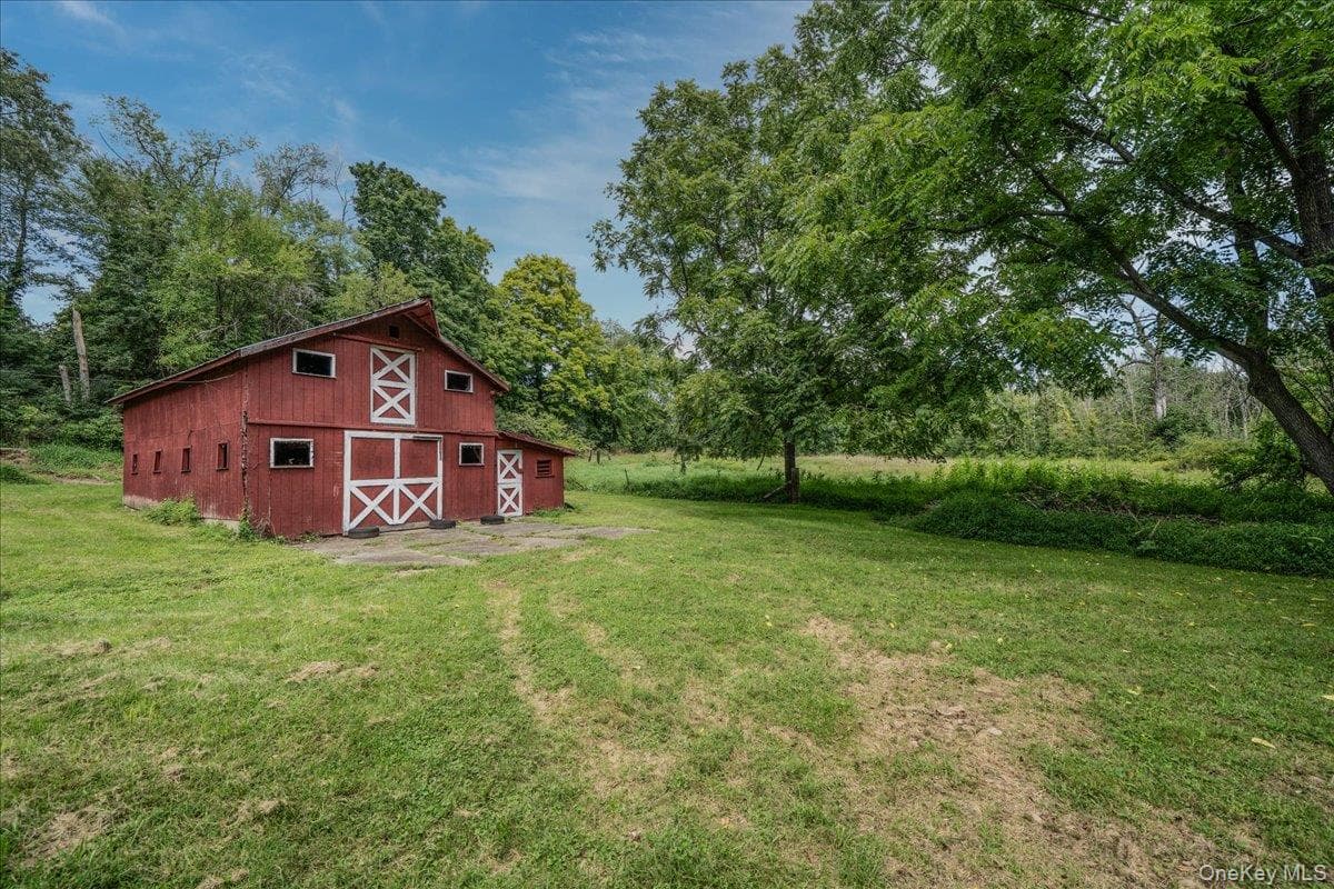 112 Onderdonk Road thumbnail 33