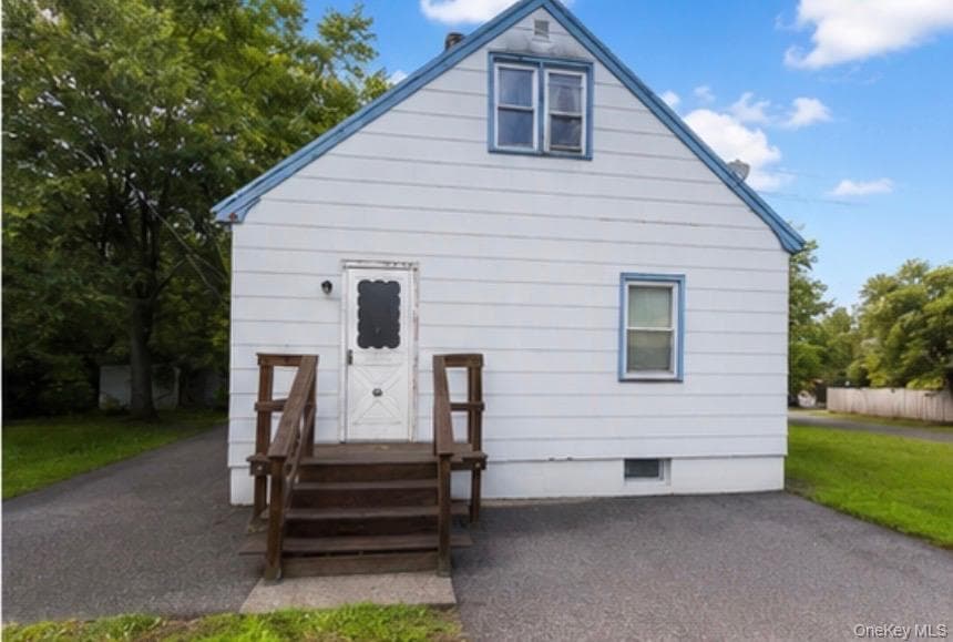 1718 N Gardiner Drive thumbnail 2