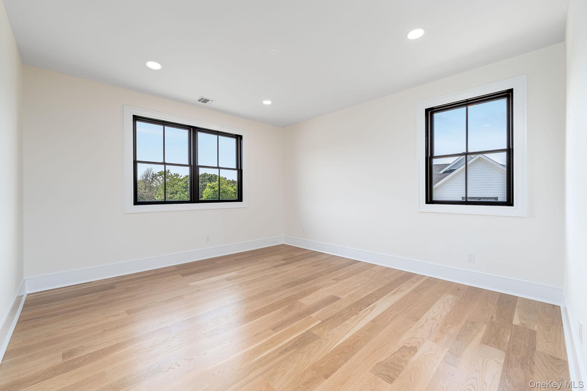 7 Sea Crest Court thumbnail 30