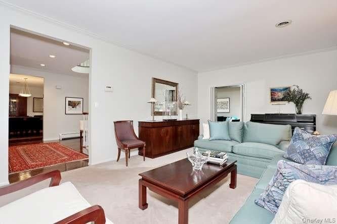 46 E Concord Drive thumbnail 9