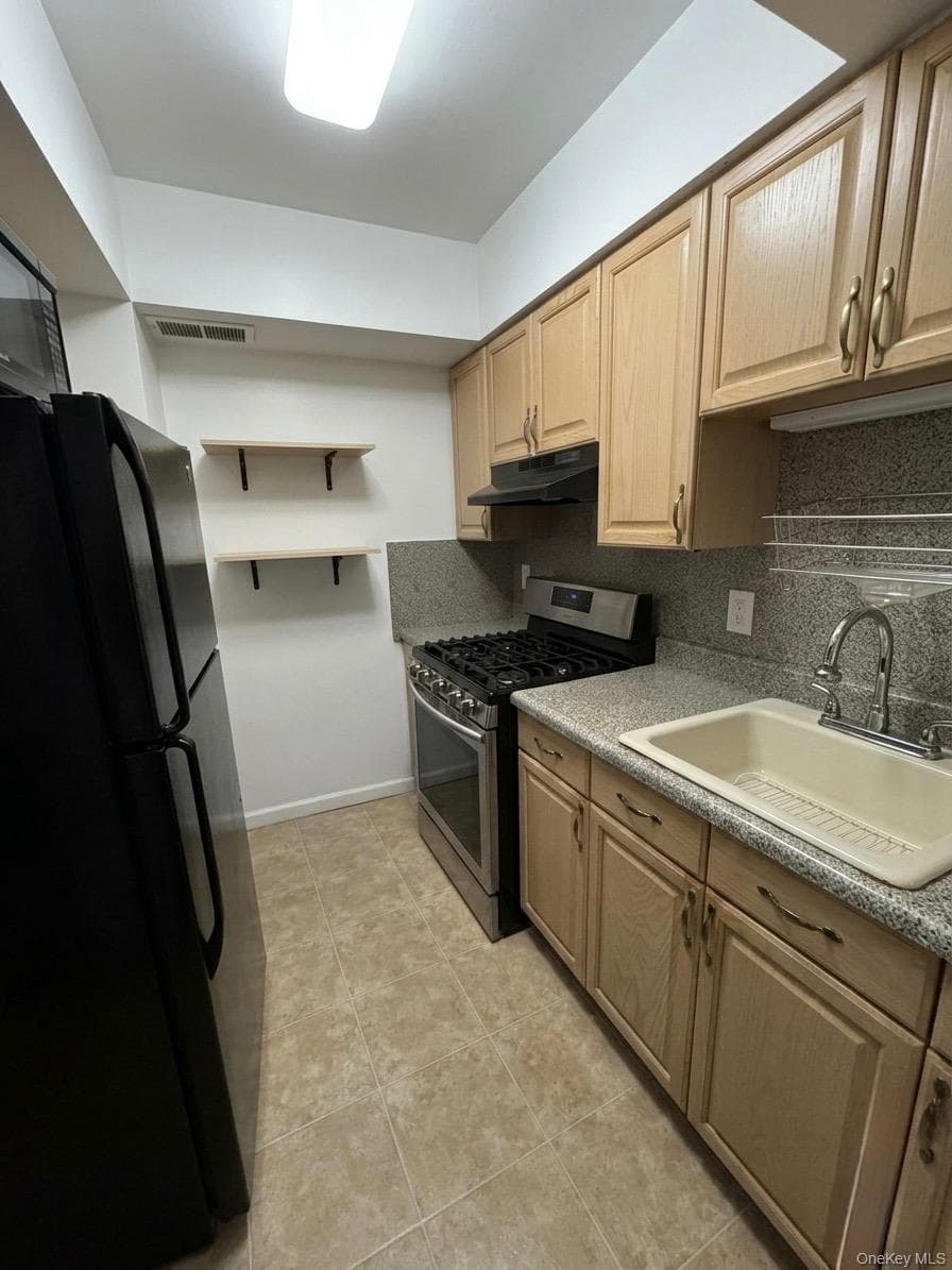 153-25 88th Street Unit: 5G thumbnail 2