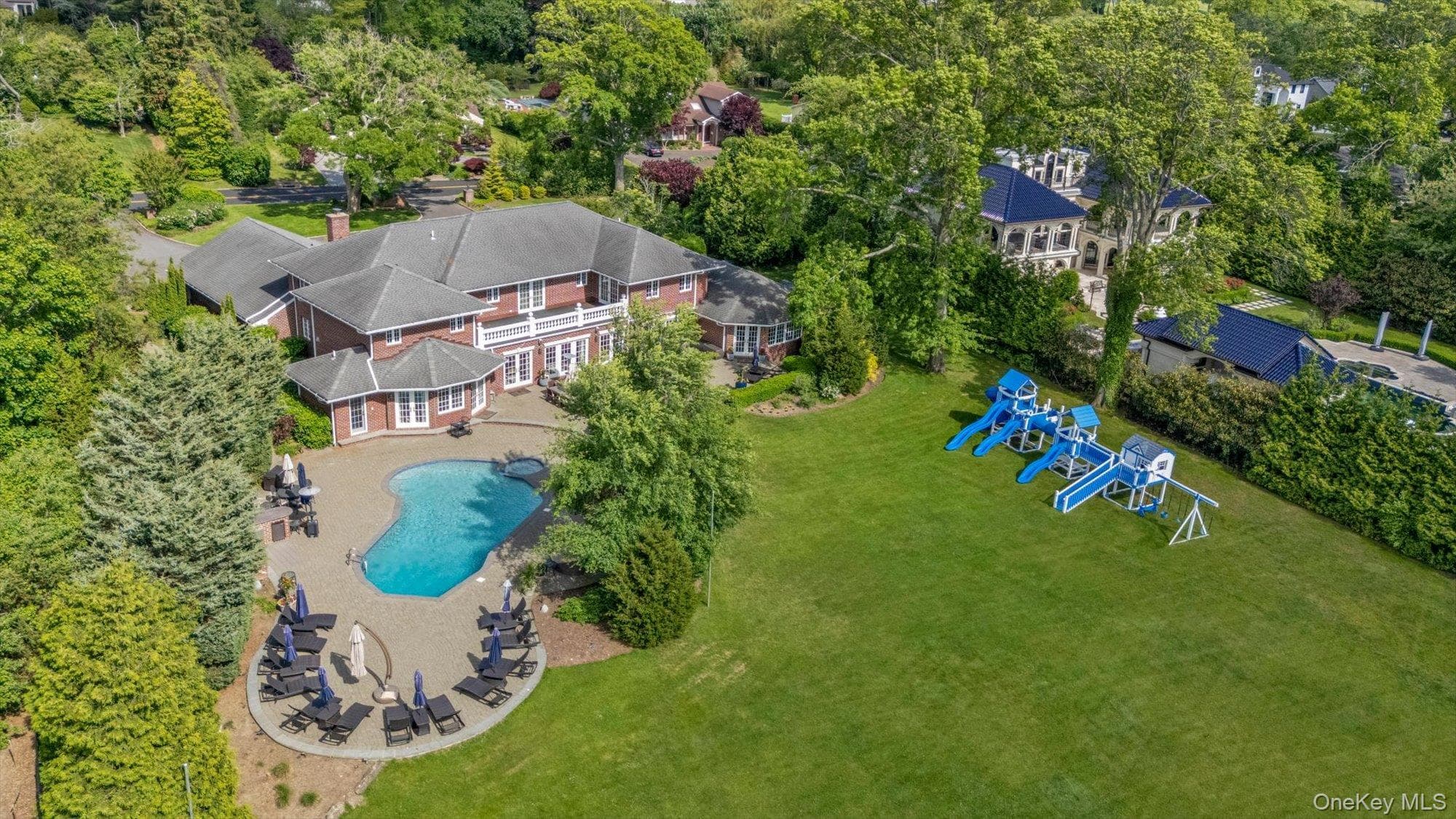 1304 Seawane Drive thumbnail 47