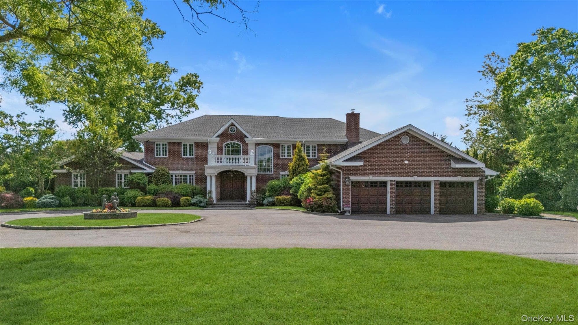 1304 Seawane Drive photo 1