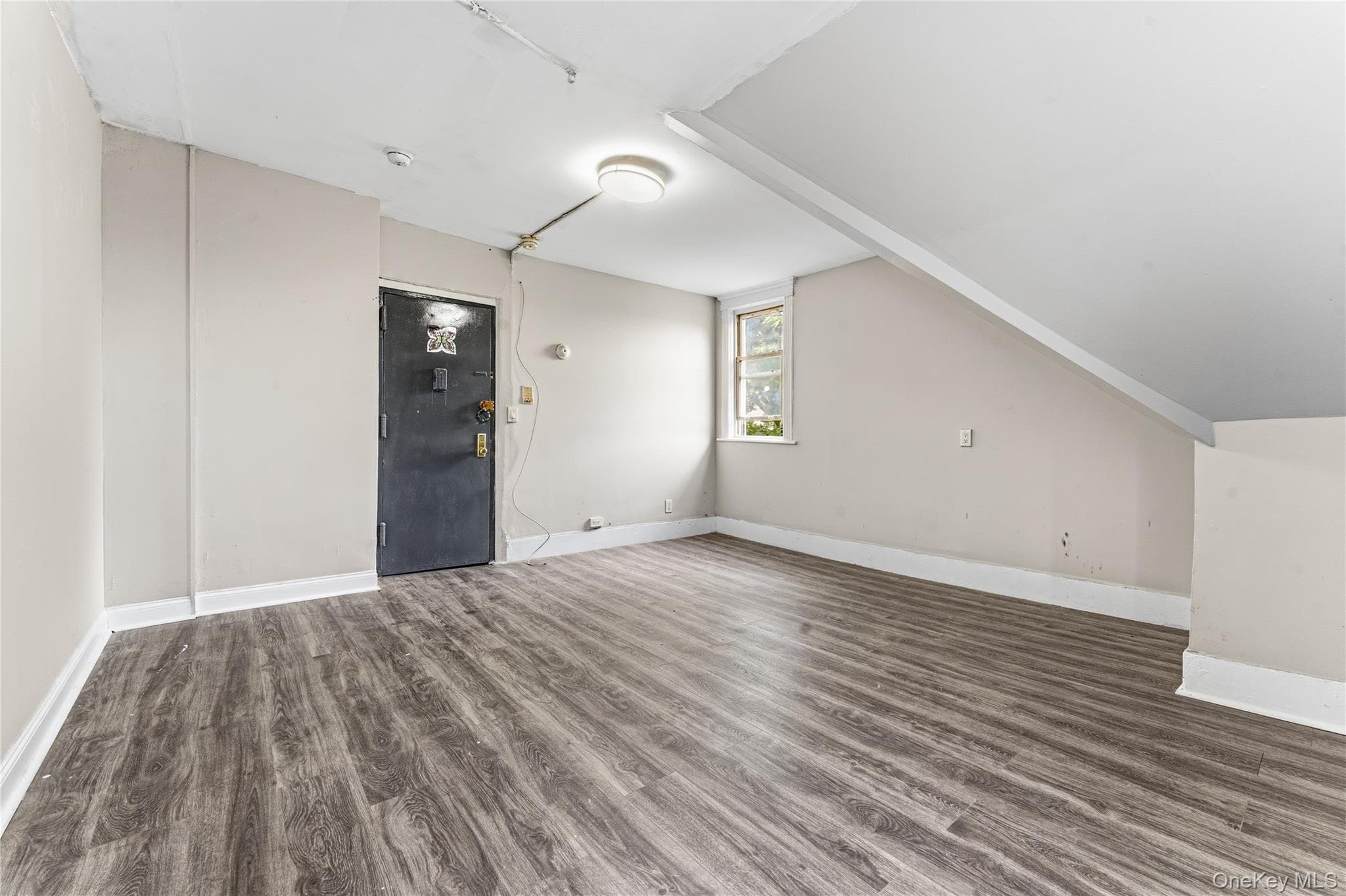 150 Bruce Avenue thumbnail 23
