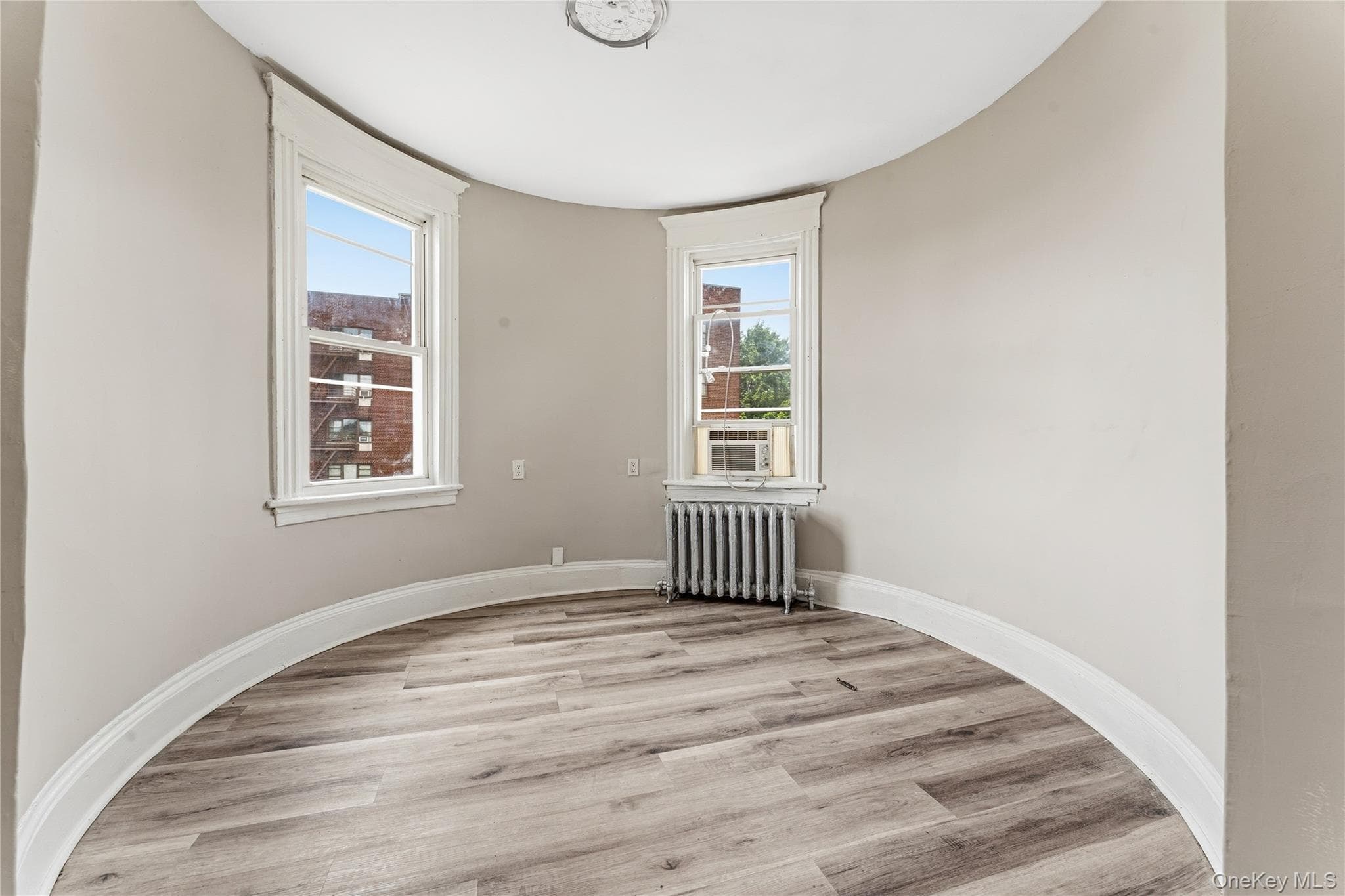 150 Bruce Avenue thumbnail 9
