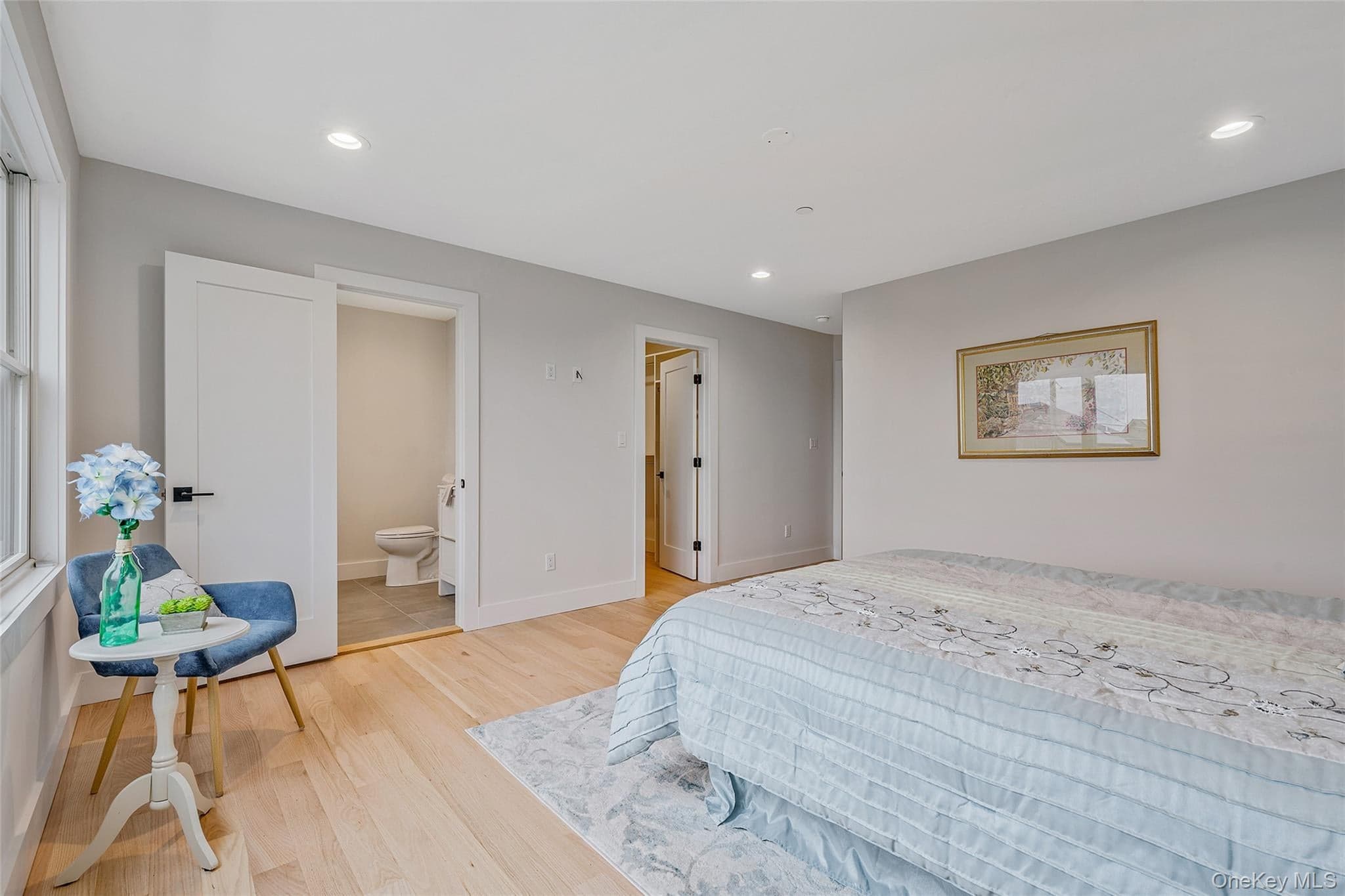 243 Mott Street thumbnail 24