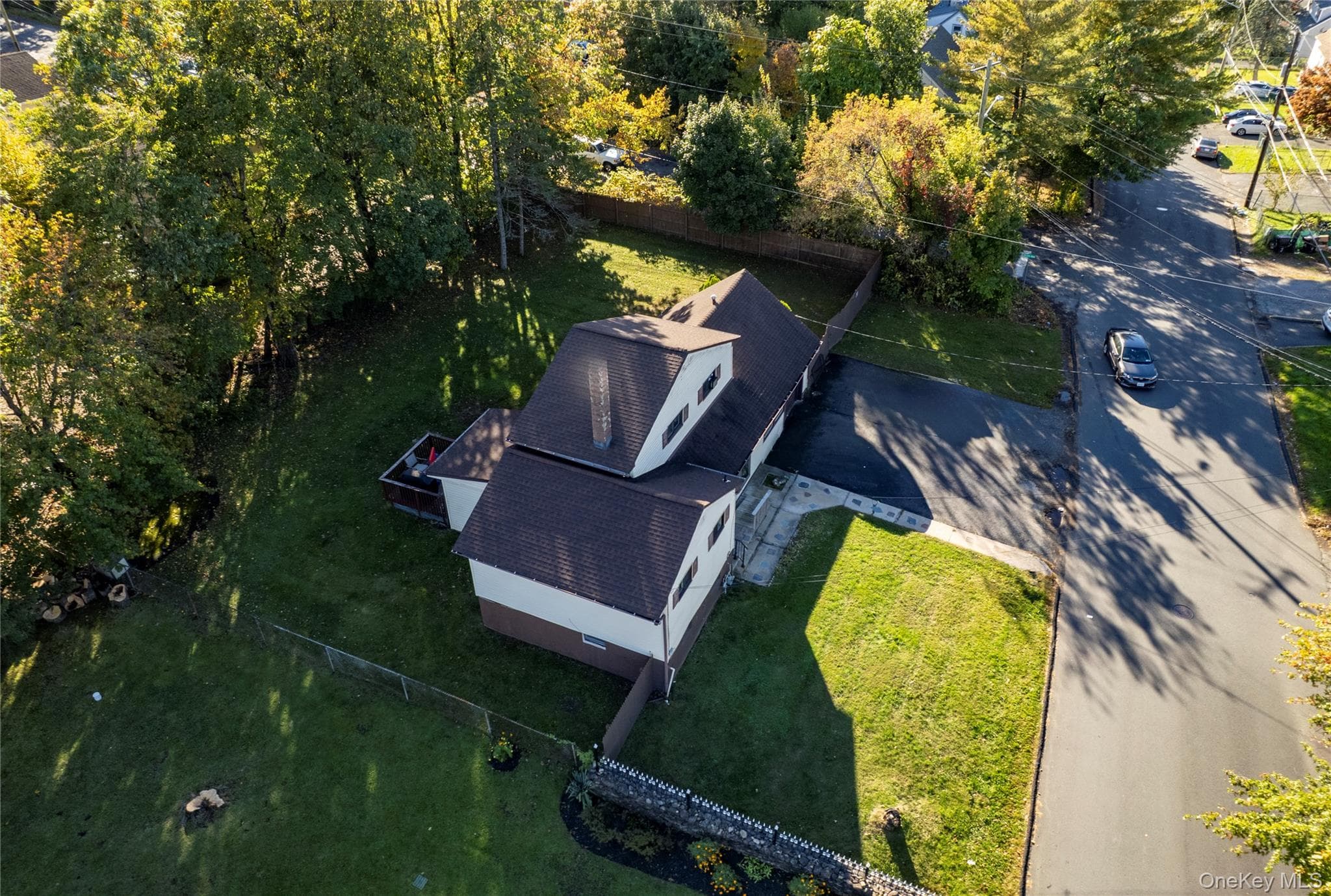 30 E Hickory Street thumbnail 2