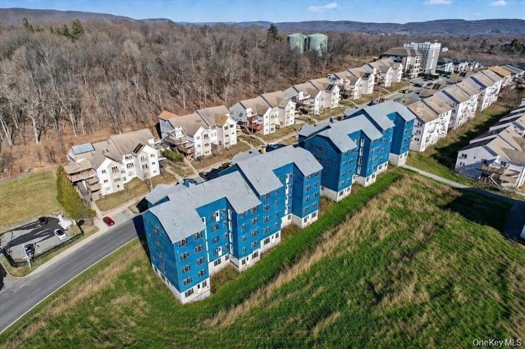 16 Chevron Road Unit: 103 thumbnail 7