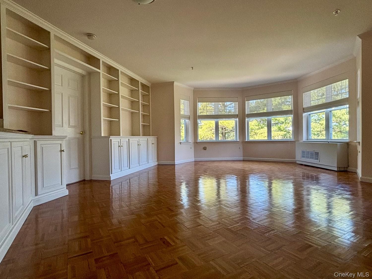 311 Sutton Drive Unit: 311 thumbnail 4