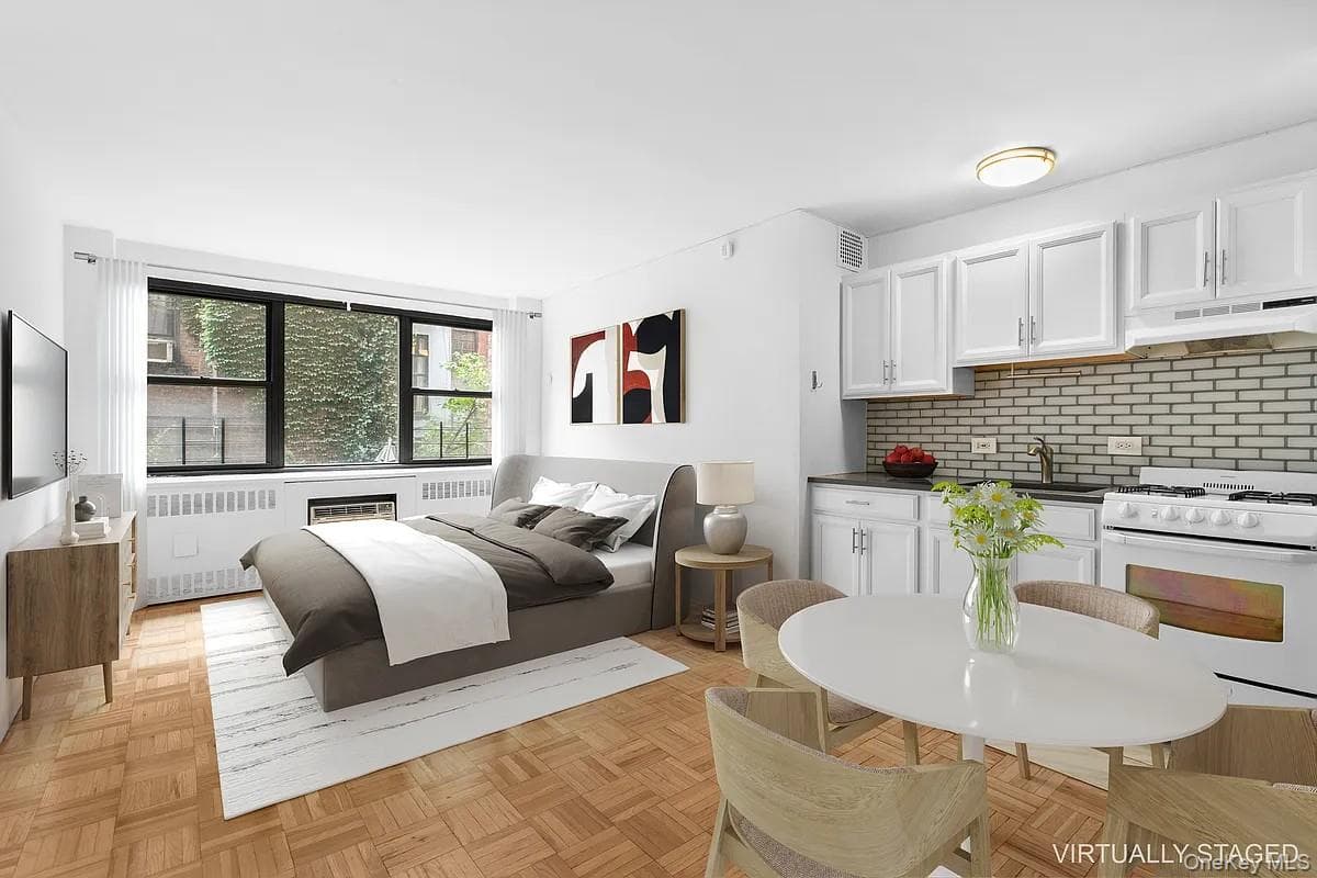 110 E 36th Street Unit: 1E, New York (manhattan)