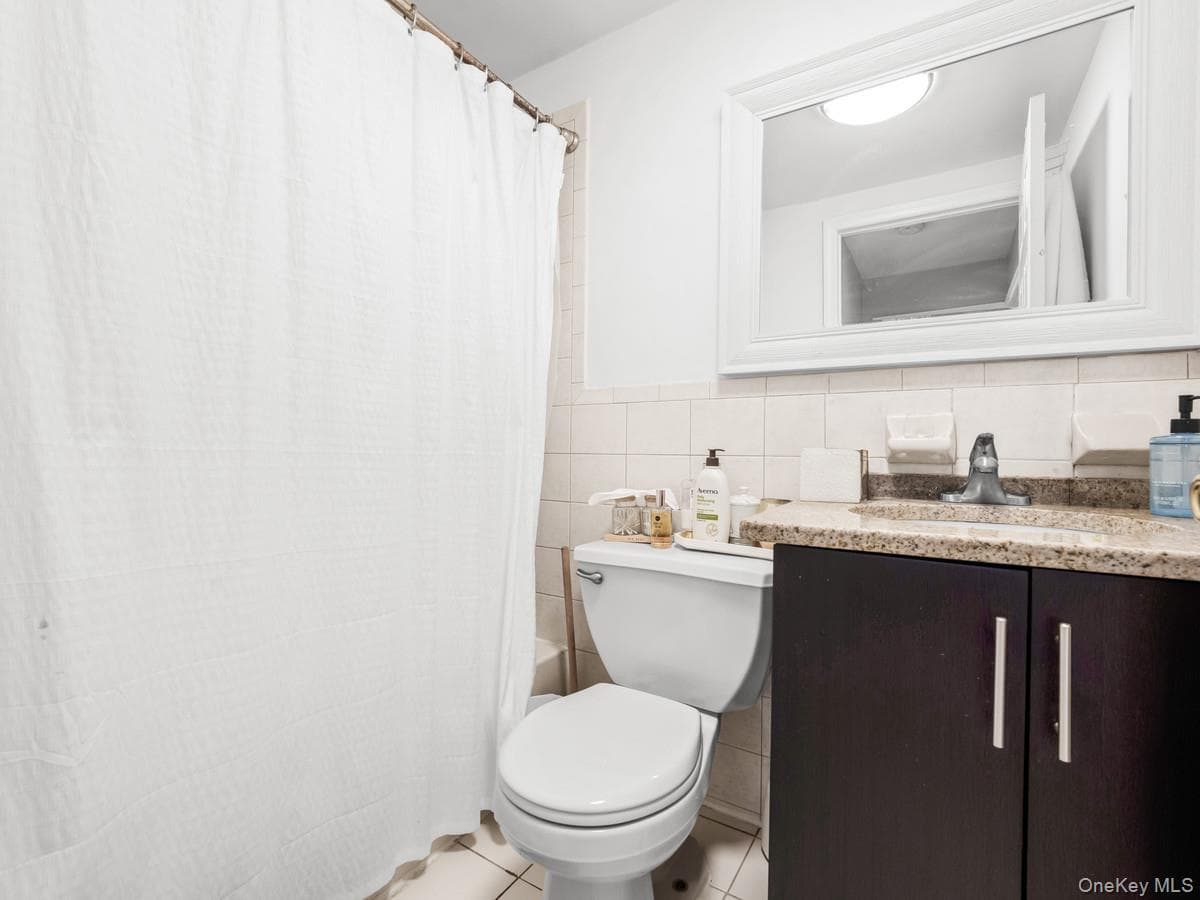 360 E 167th Street thumbnail 13