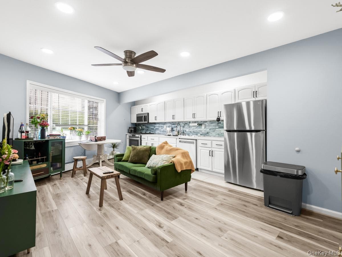 360 E 167th Street thumbnail 19