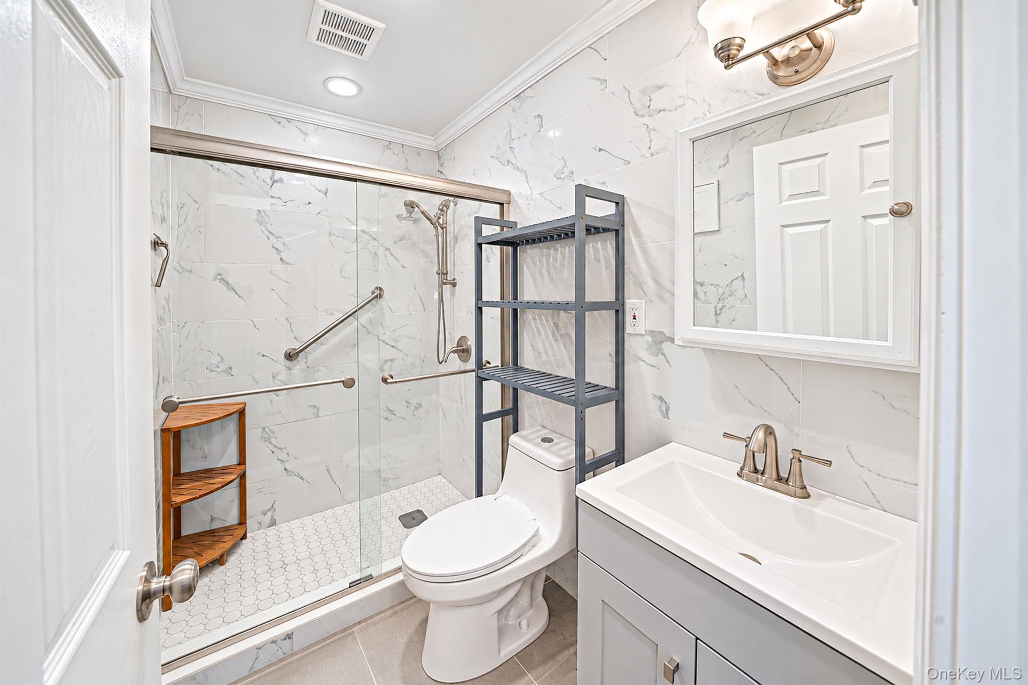 261 Mooney Pond Road thumbnail 16