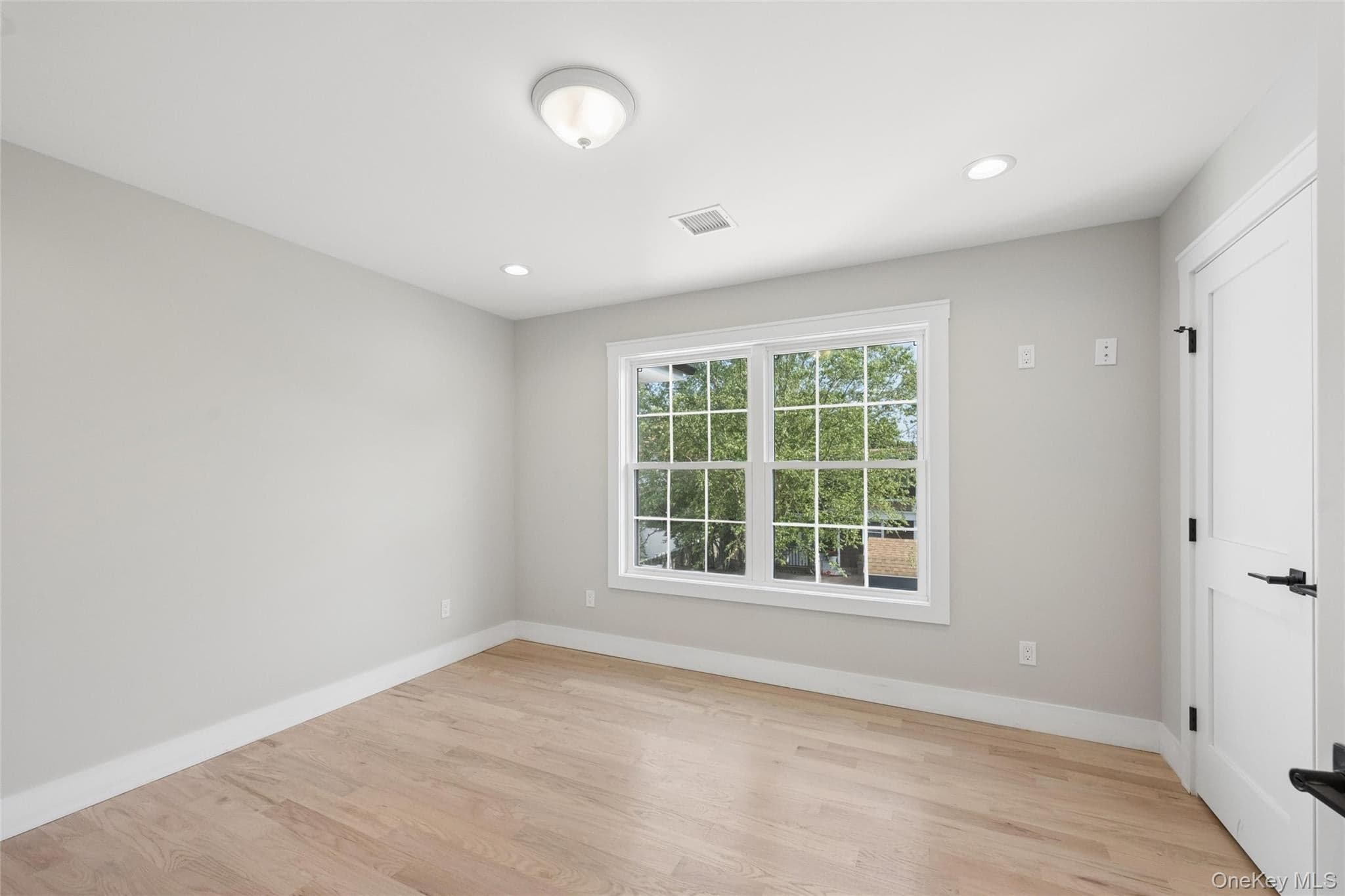 1750 Henry Road thumbnail 36