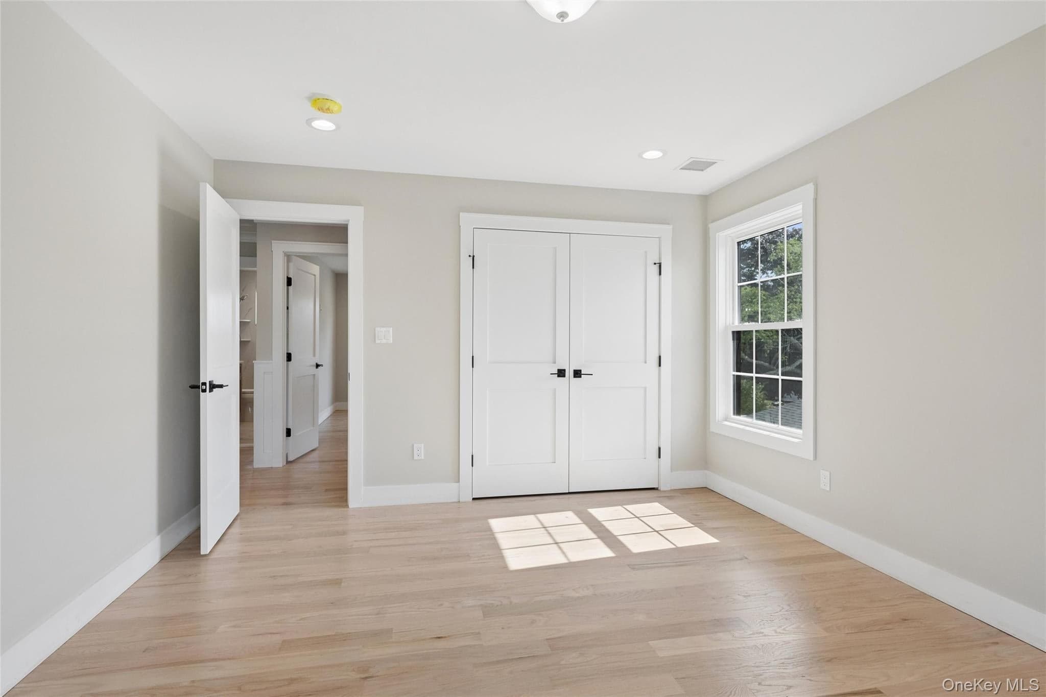 1750 Henry Road thumbnail 40