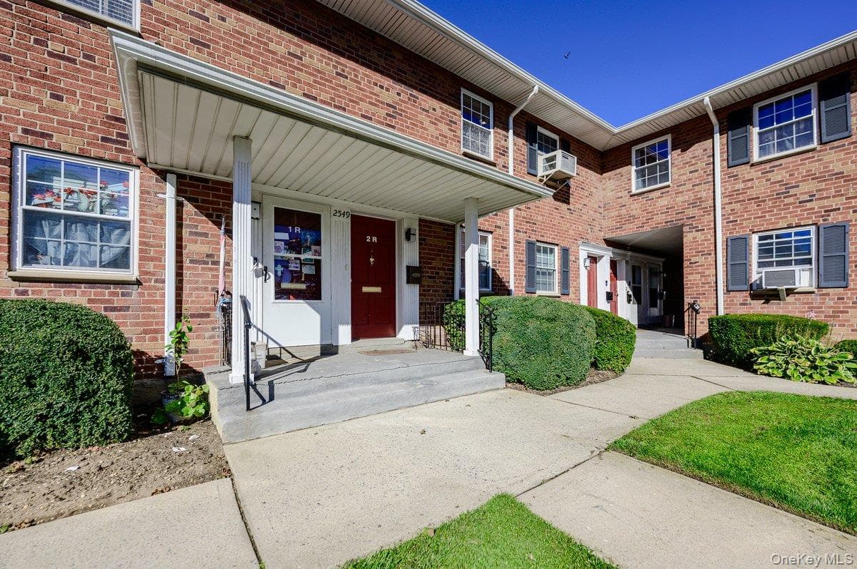 2549 Jerusalem Avenue Unit: 2R thumbnail 14