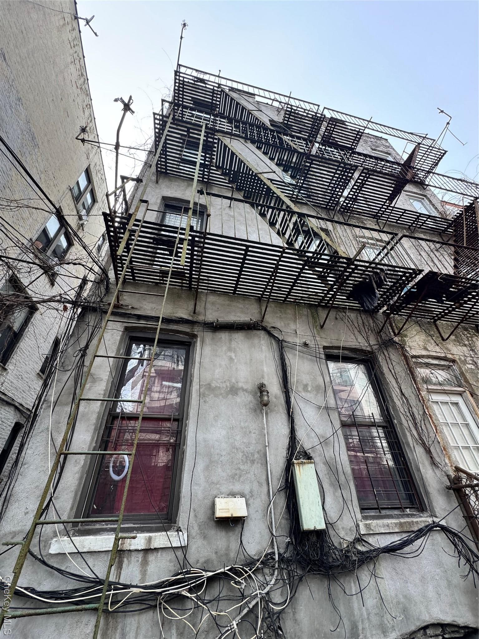 2539 Church Avenue thumbnail 30