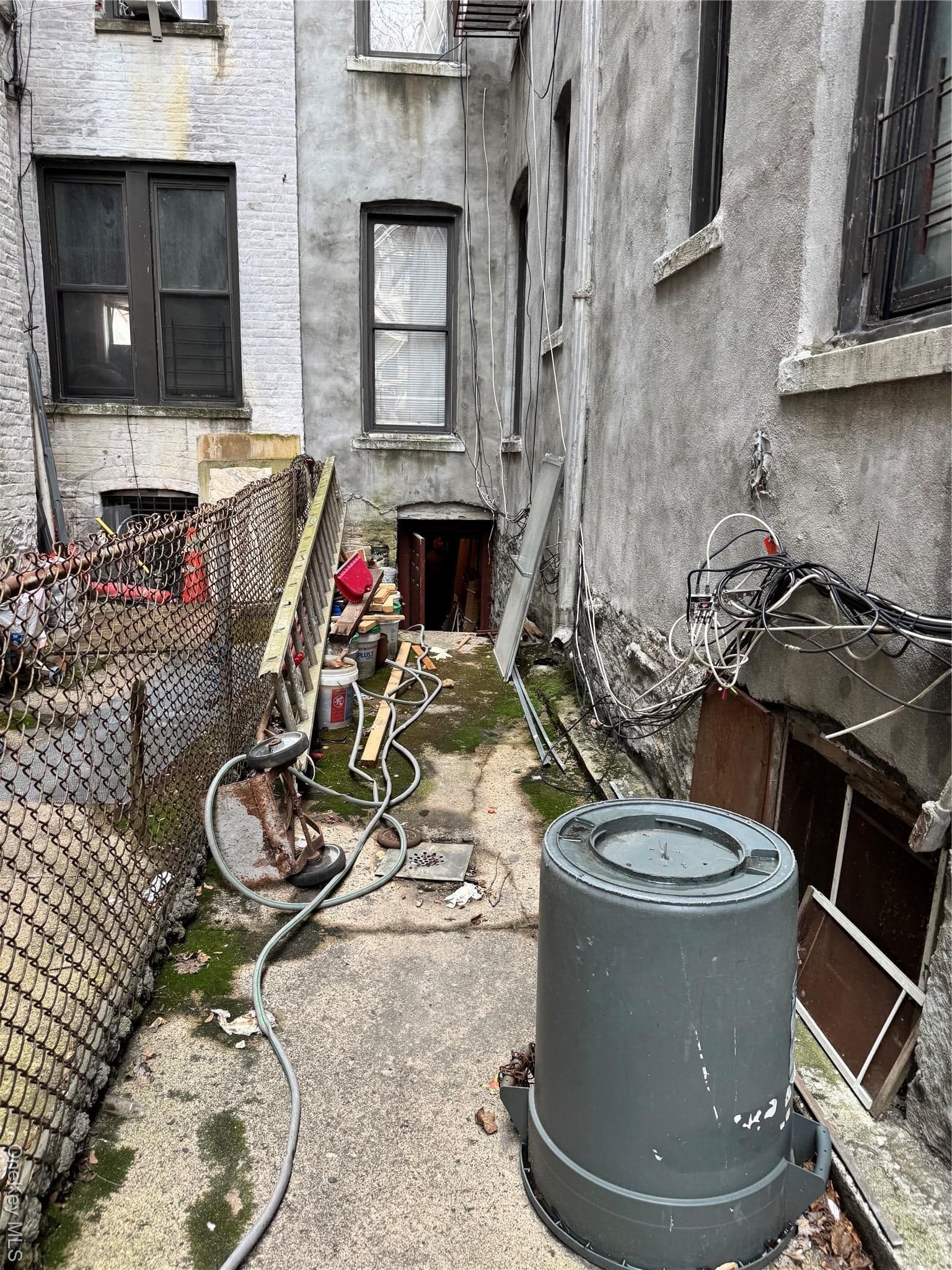 2539 Church Avenue thumbnail 28