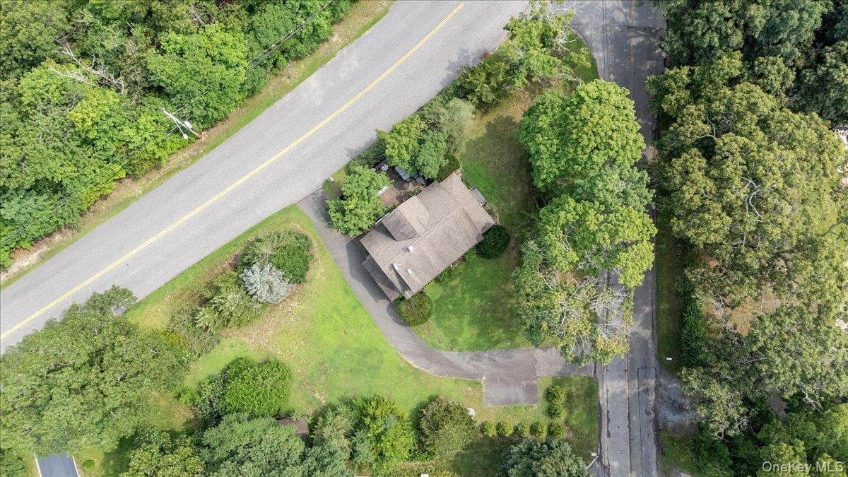 309 Church Lane thumbnail 32