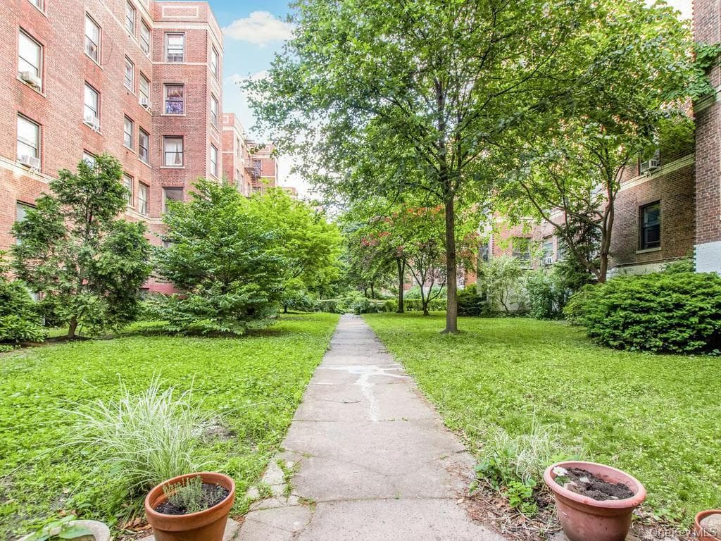 37-32 80th Street St Unit: 1 thumbnail 46