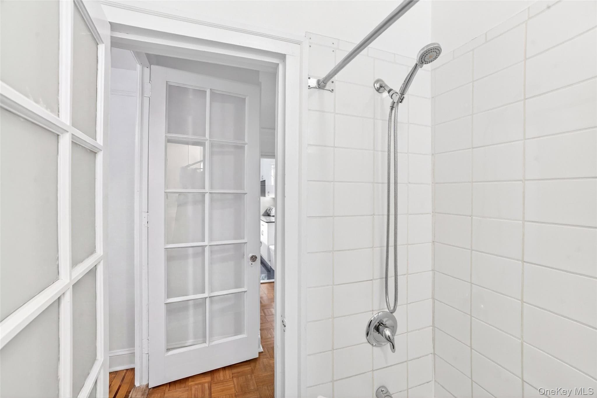 37-32 80th Street St Unit: 1 thumbnail 44