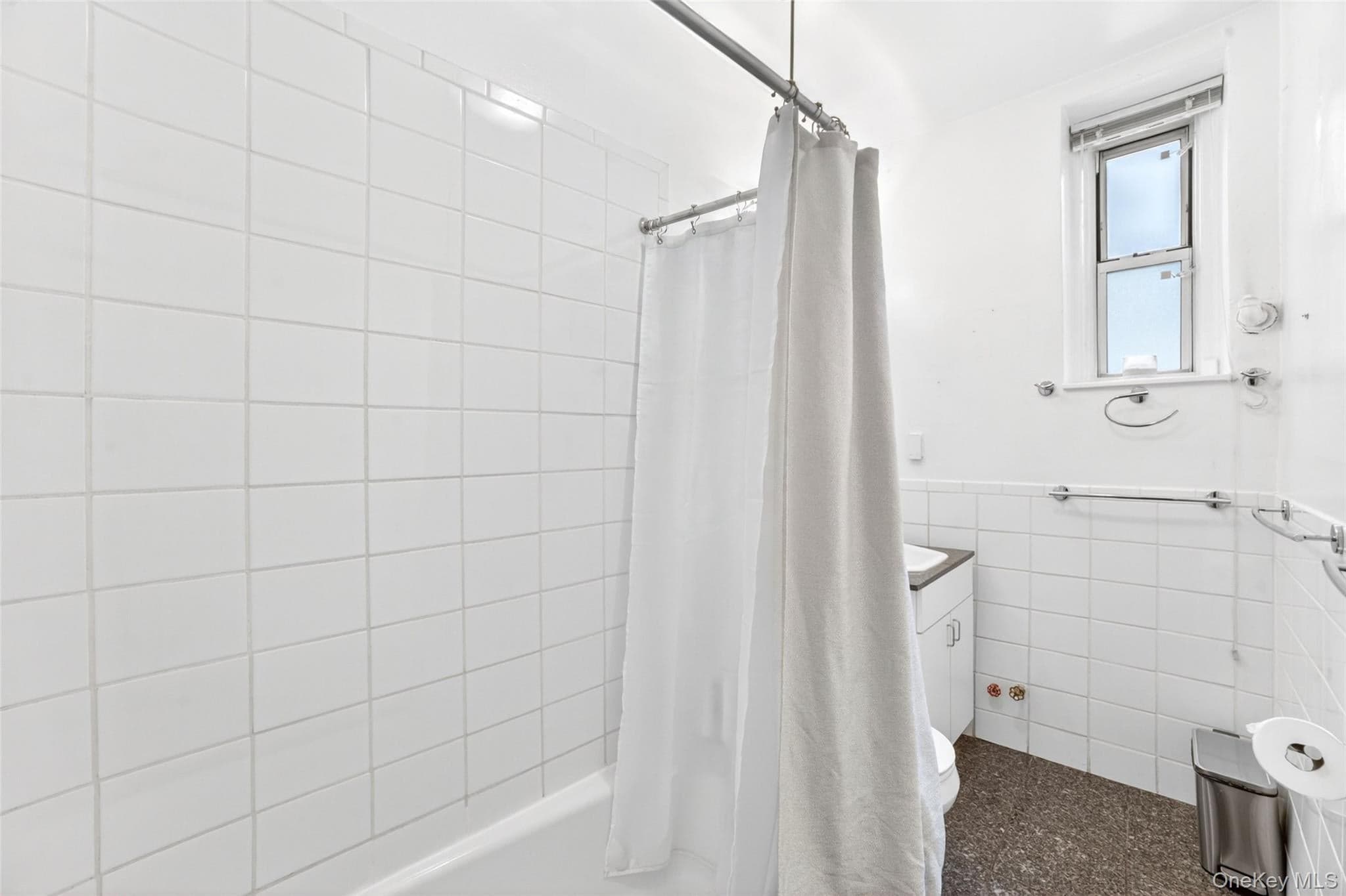 37-32 80th Street St Unit: 1 thumbnail 43