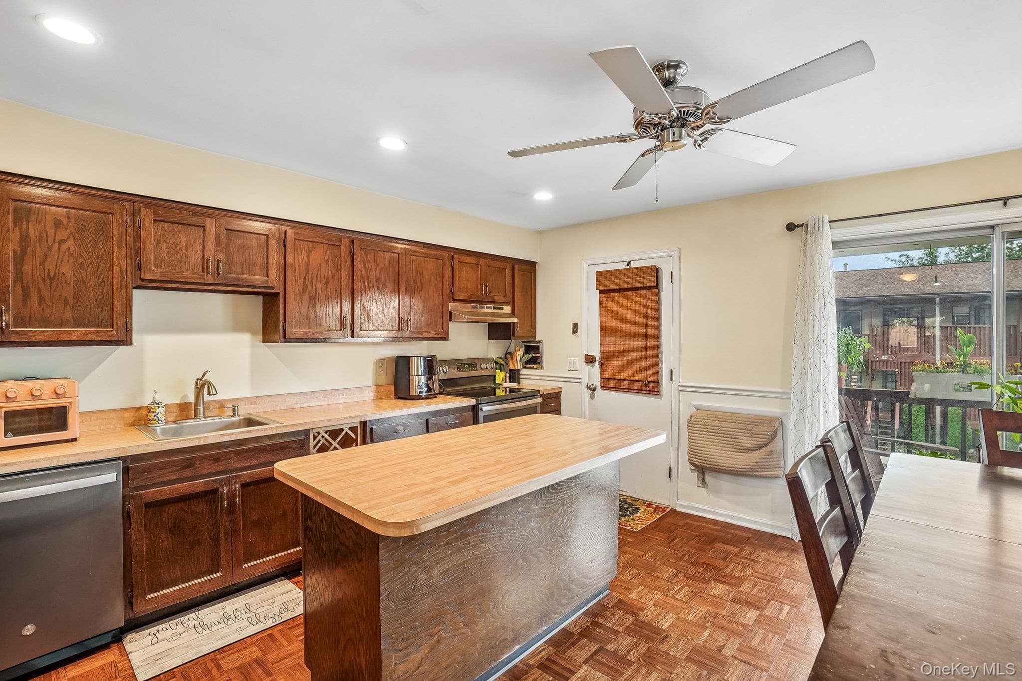 19 Somerset Drive thumbnail 14