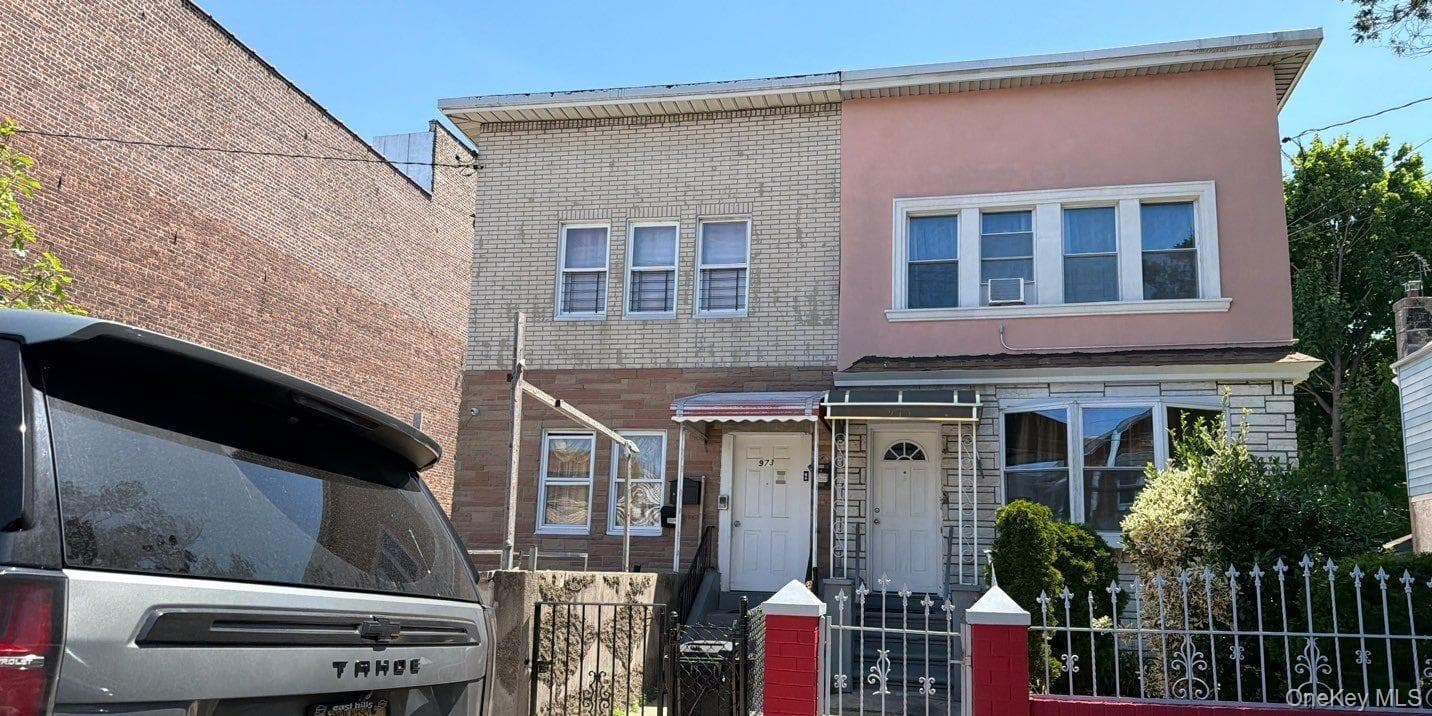 973 Schenectady Avenue thumbnail 3