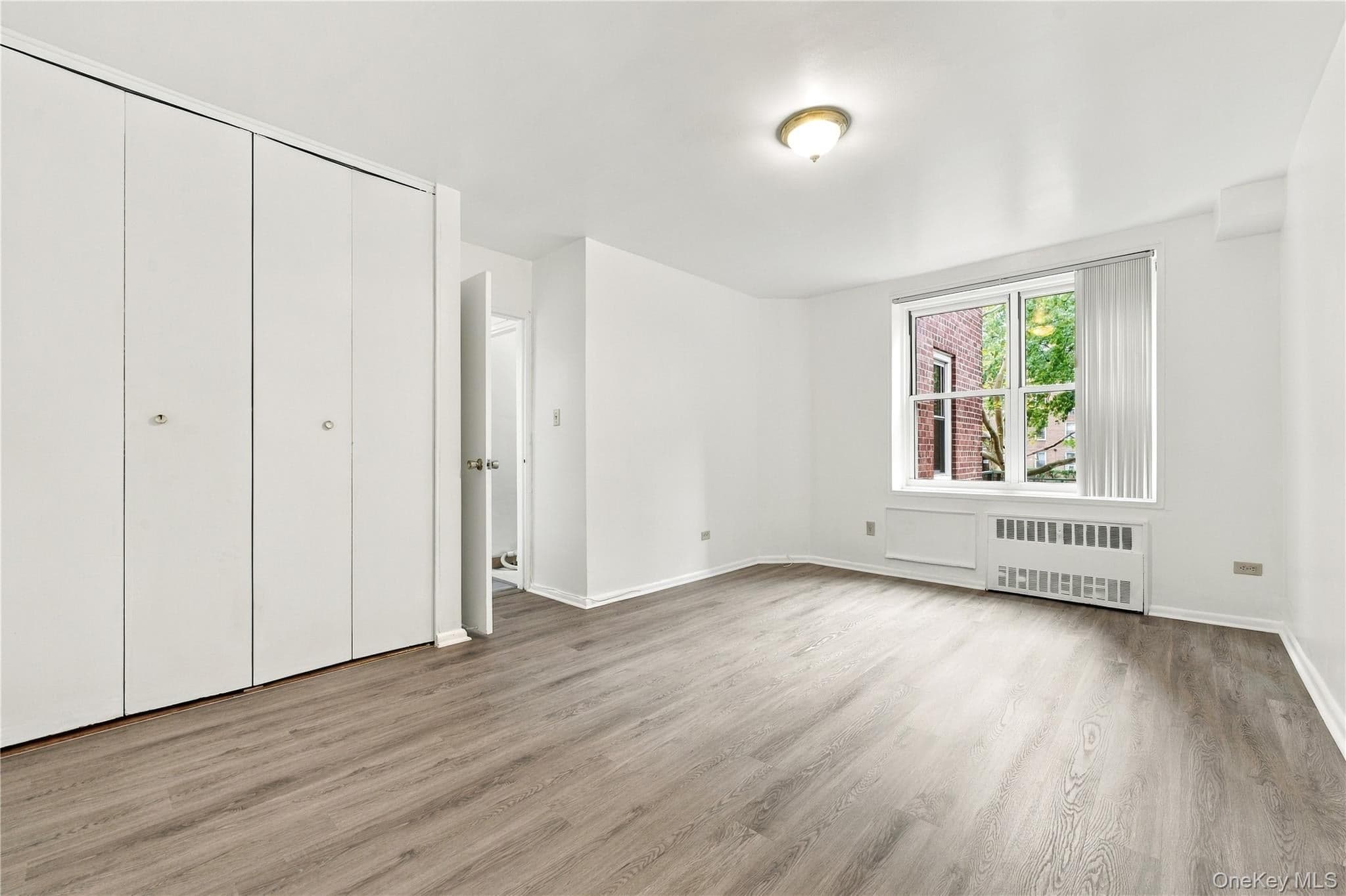 142-05 Roosevelt Avenue Unit: 206 thumbnail 22