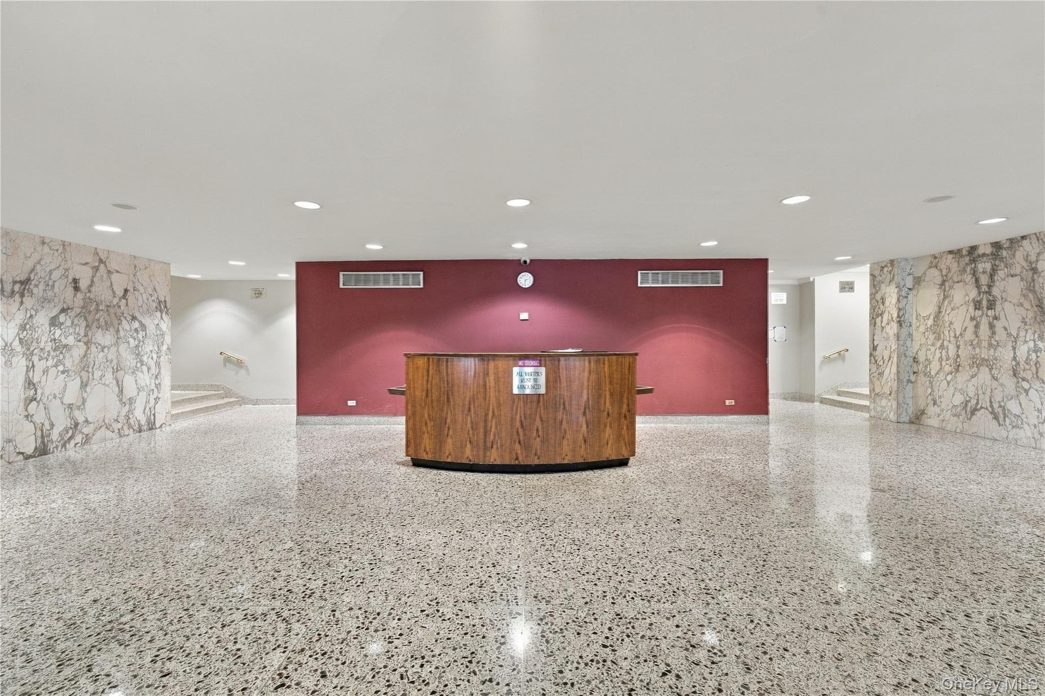 142-05 Roosevelt Avenue Unit: 206 thumbnail 2