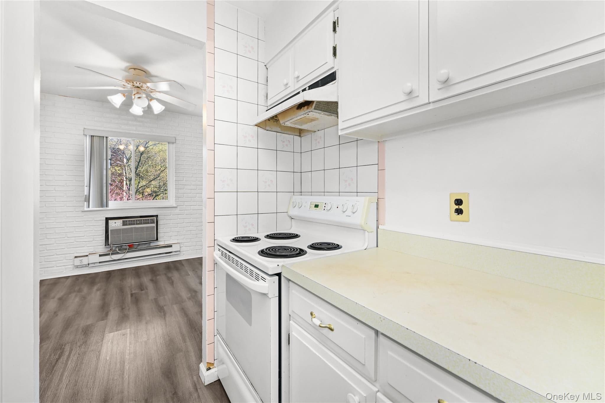 115 Dehaven Drive Unit: 302 thumbnail 13